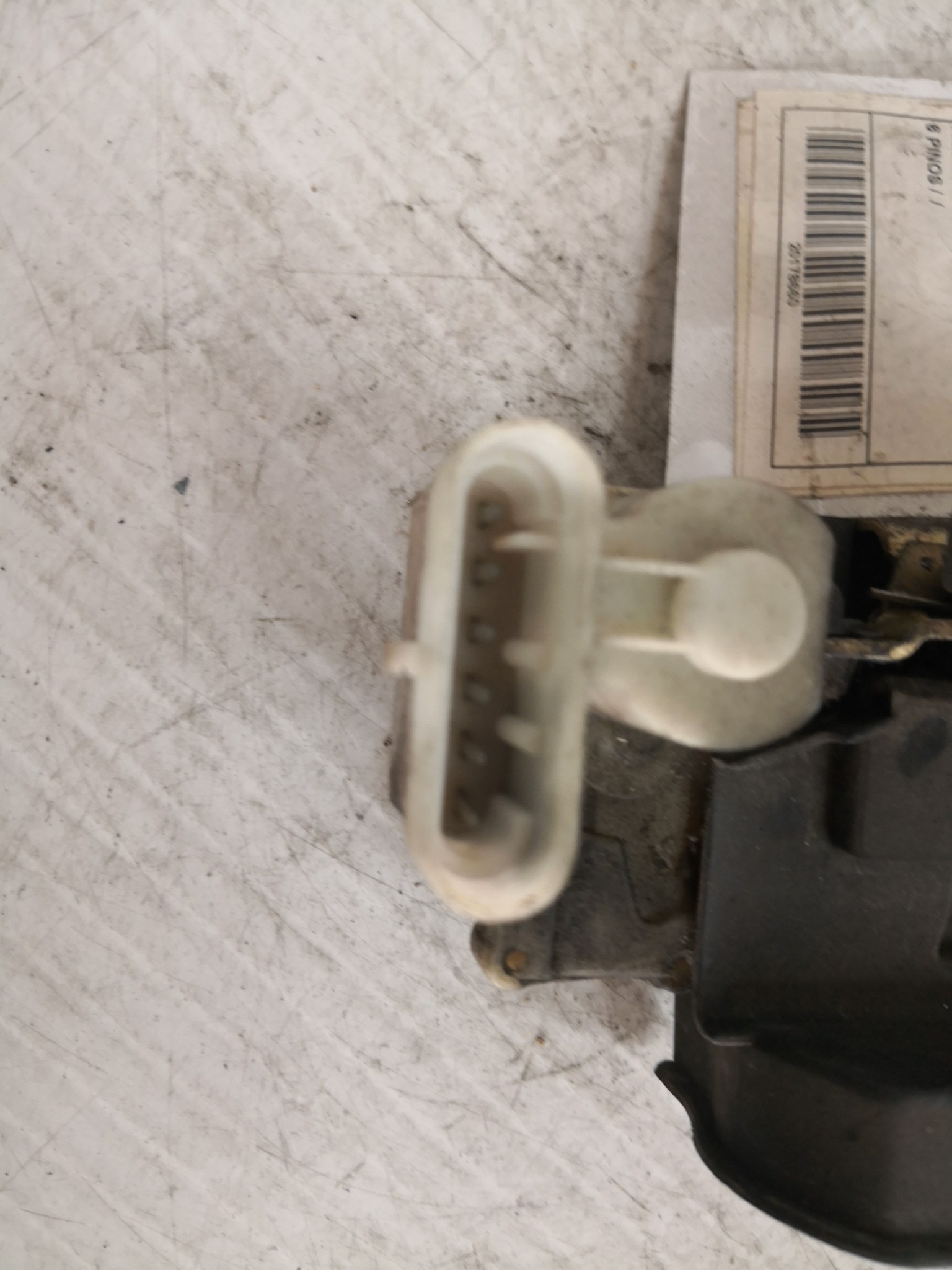 Fecho da Porta Frente Esq FIAT PUNTO (176_) | 93 - 99 Imagem-1