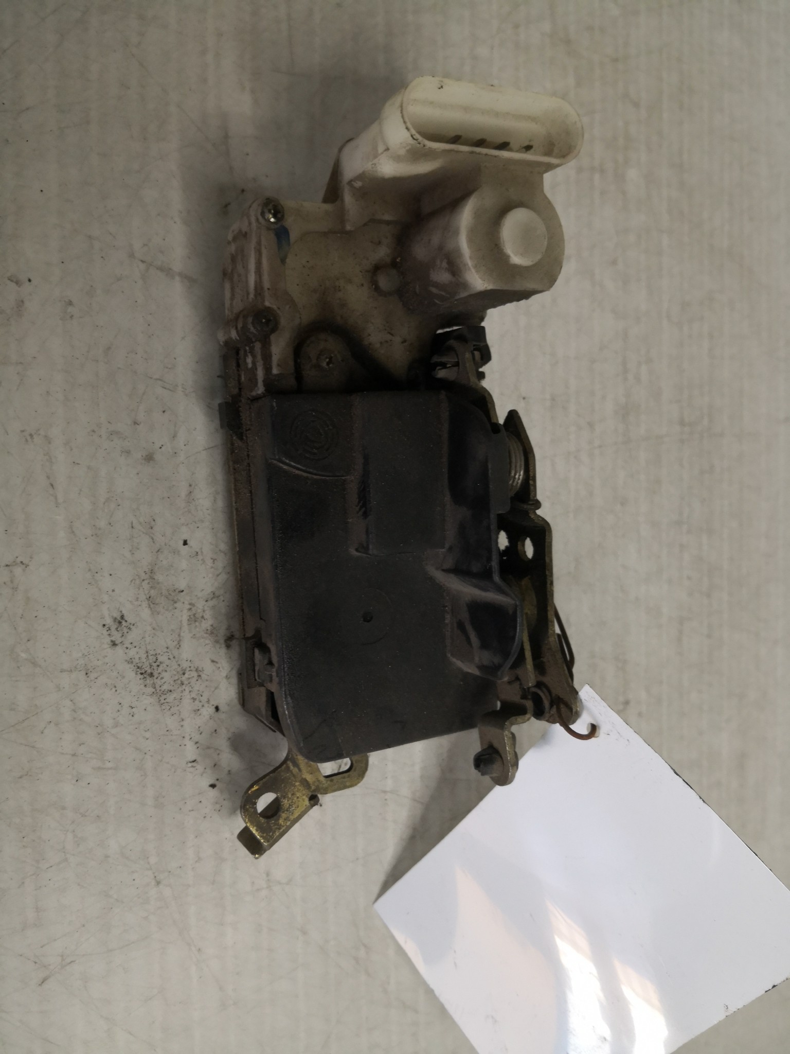 Fecho da Porta Trás Esq FIAT - ID S_35865