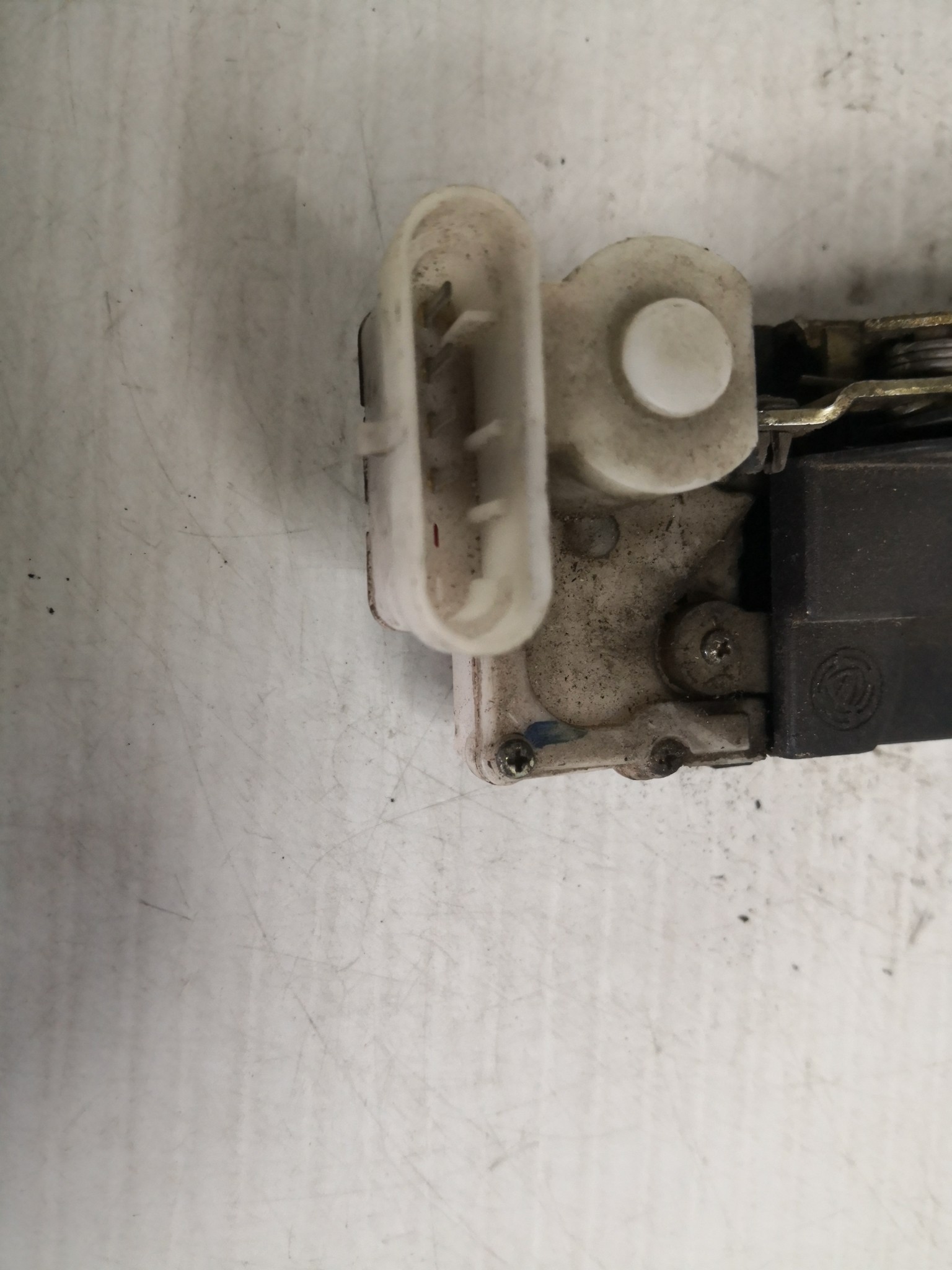 Fecho da Porta Trás Esq FIAT PUNTO (176_) | 93 - 99 Imagem-1