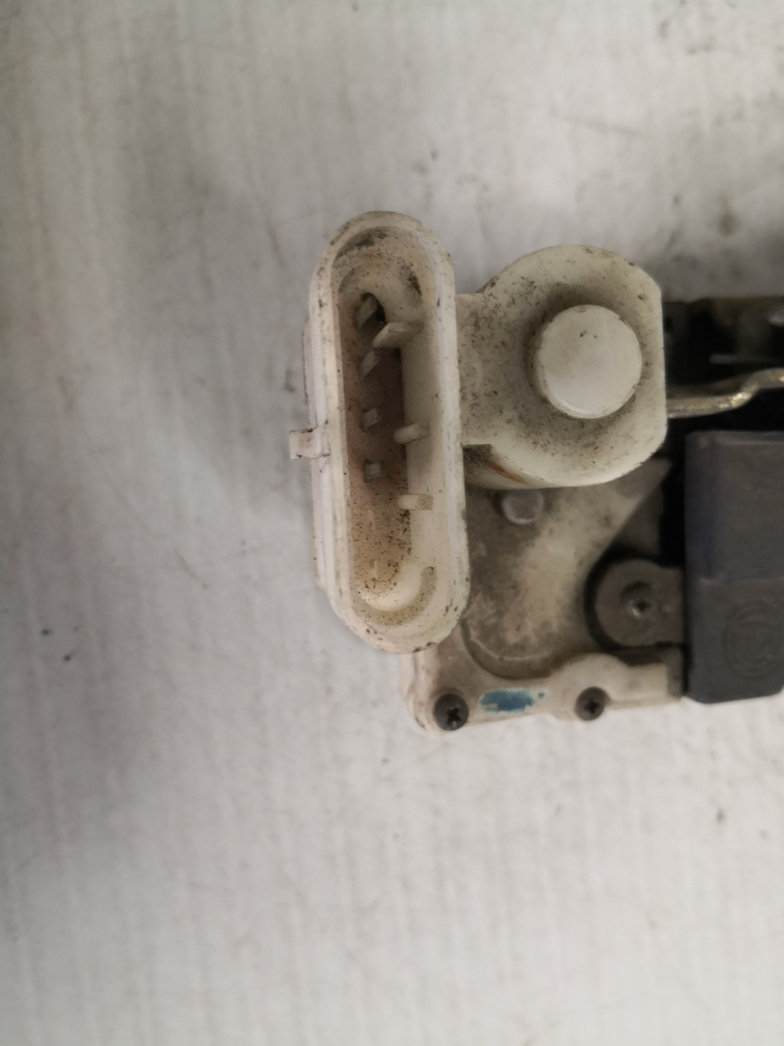 Fecho da Porta Trás Esq FIAT PUNTO (176_) | 93 - 99 Imagem-1