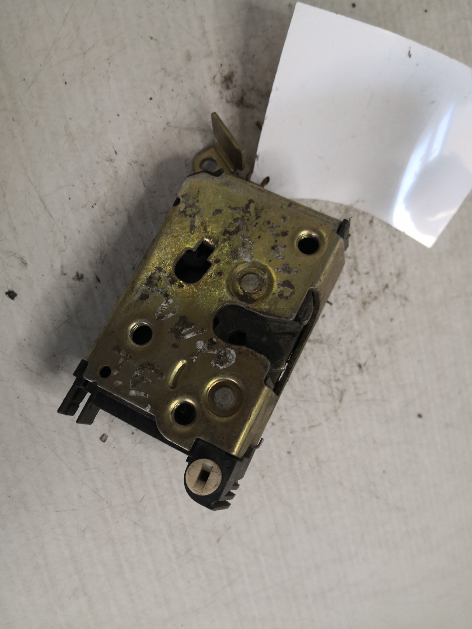 Fecho da Porta Trás Esq FIAT PUNTO (176_) | 93 - 99 Imagem-2