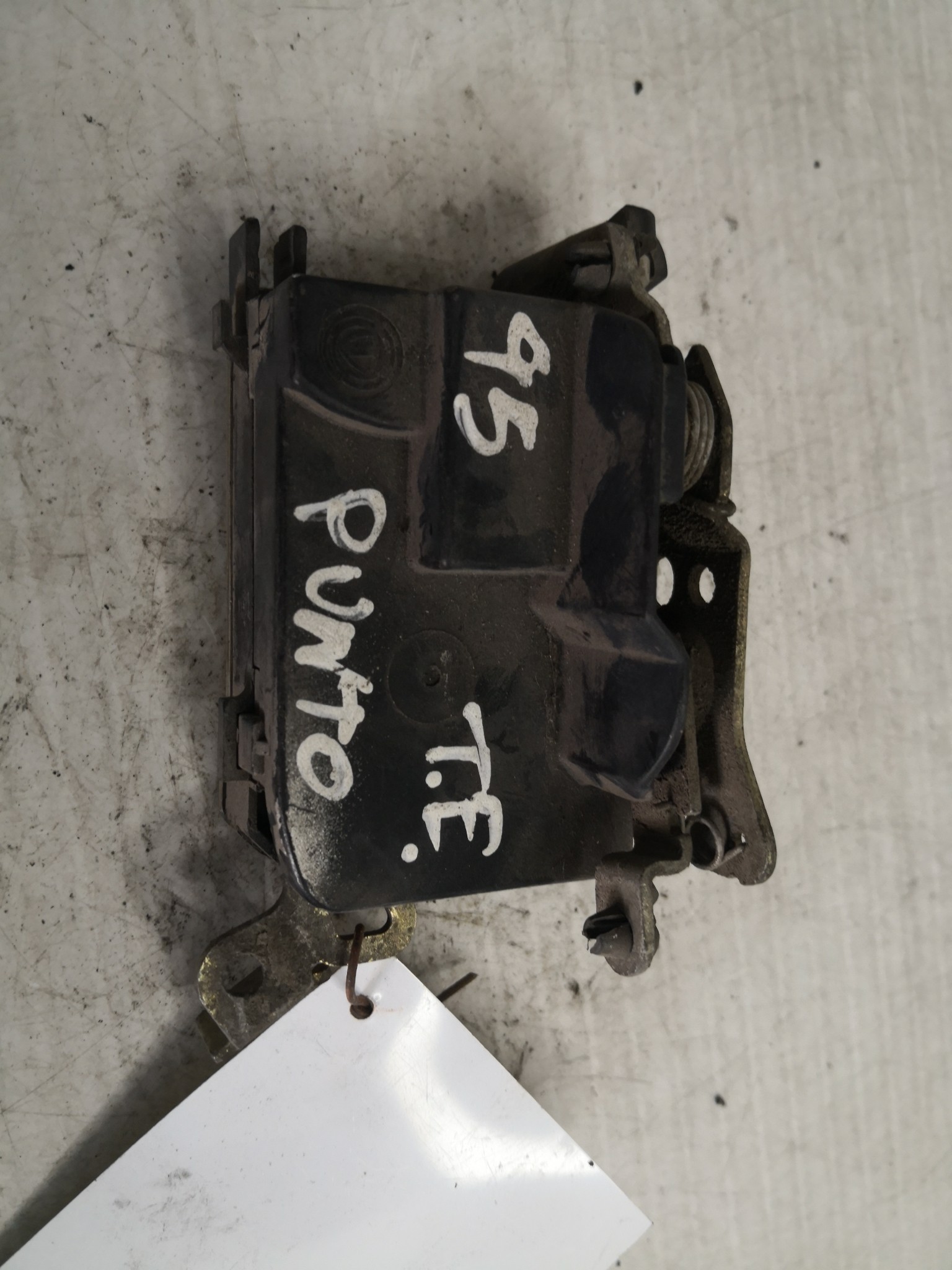 Fecho da Porta Trás Esq FIAT - ID S_35872