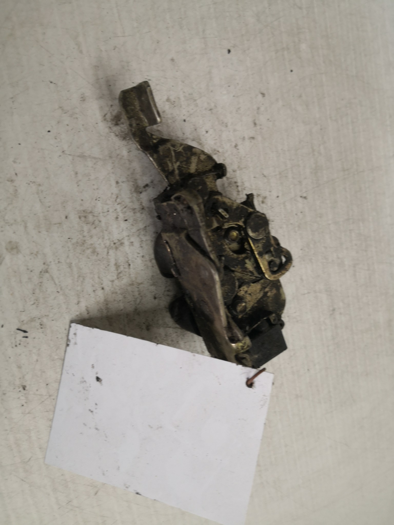 Fecho da Porta Trás Esq FIAT - ID S_35878