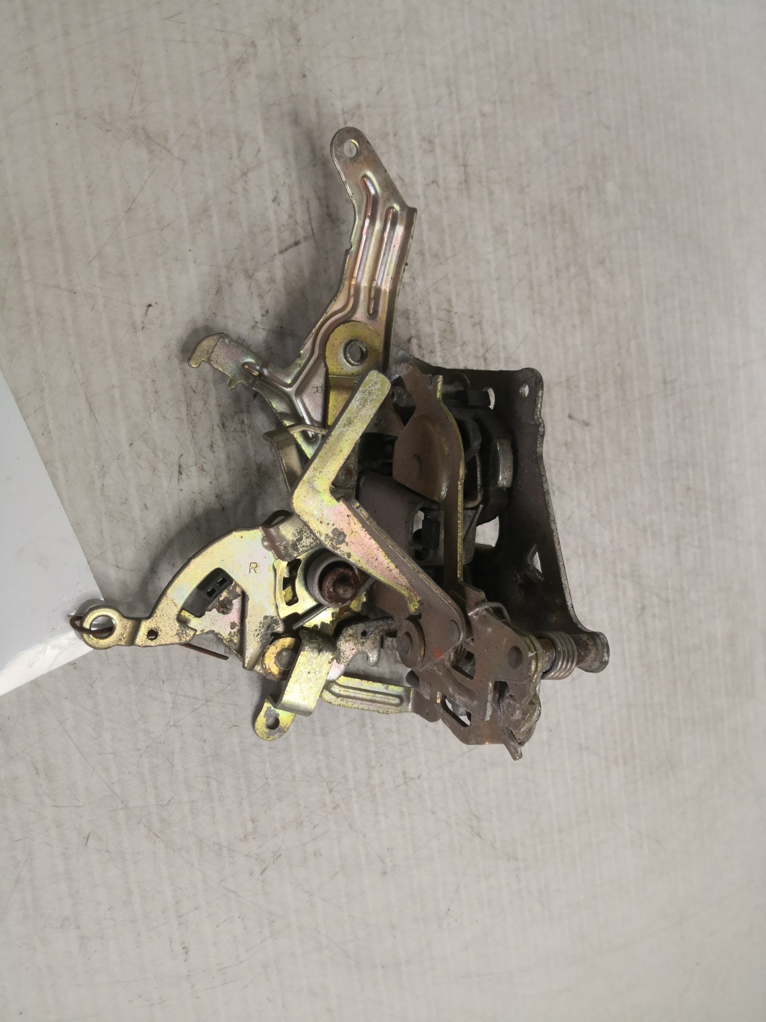 Fecho da Porta Trás Dto MERCEDES-BENZ C-CLASS (W202) | 93 - 00 Imagem-3