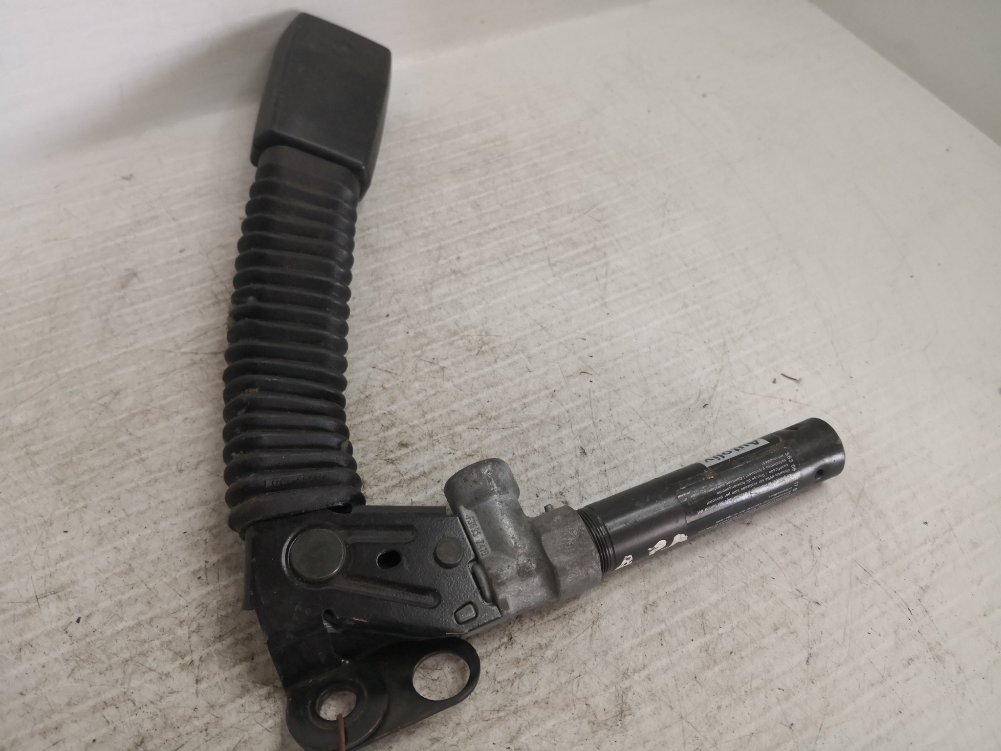 Engate Cinto Frente Esq BMW - ID S_54393