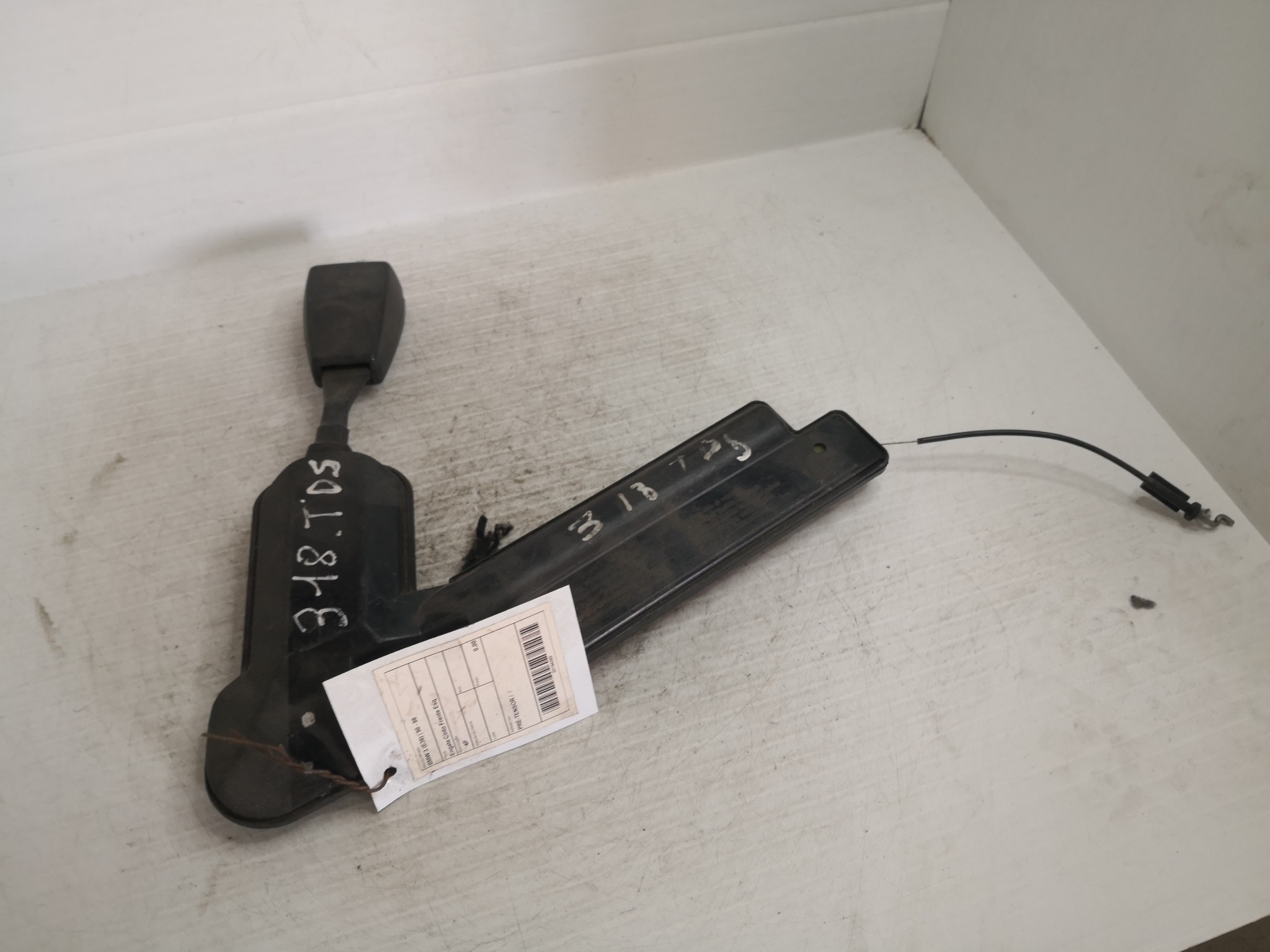 Engate Cinto Frente Esq BMW 3 (E36) | 90 - 98 Imagem-1