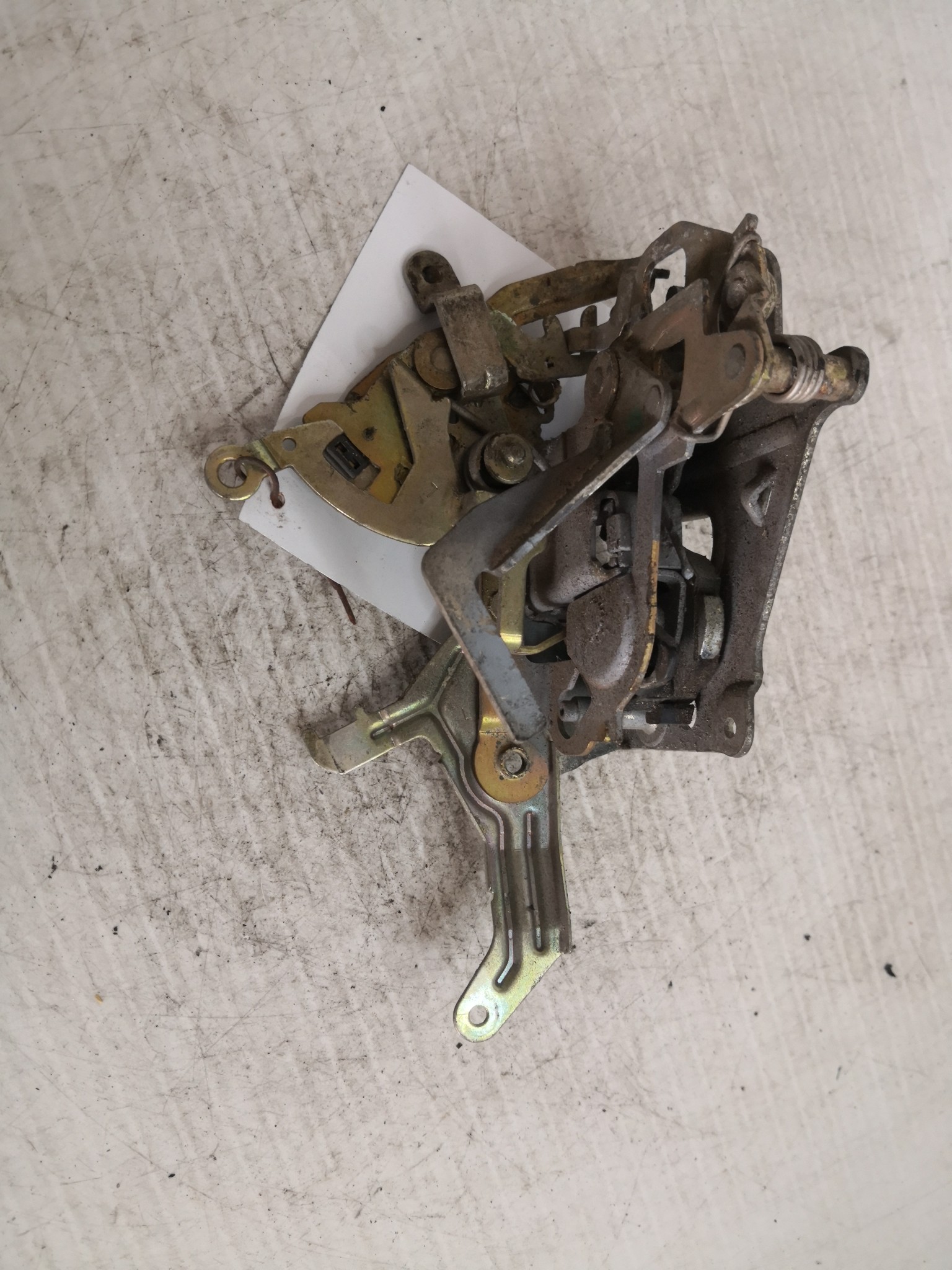 Fecho da Porta Trás Esq MERCEDES-BENZ C-CLASS (W202) | 93 - 00 Imagem-1