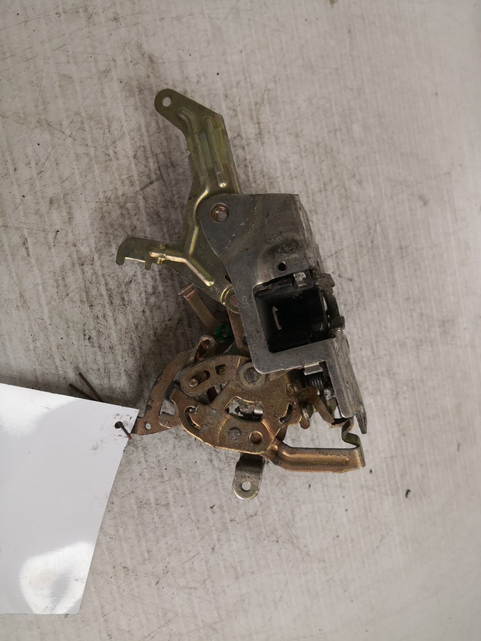 Fecho da Porta Trás Esq MERCEDES-BENZ C-CLASS (W202) | 93 - 00 Imagem-1