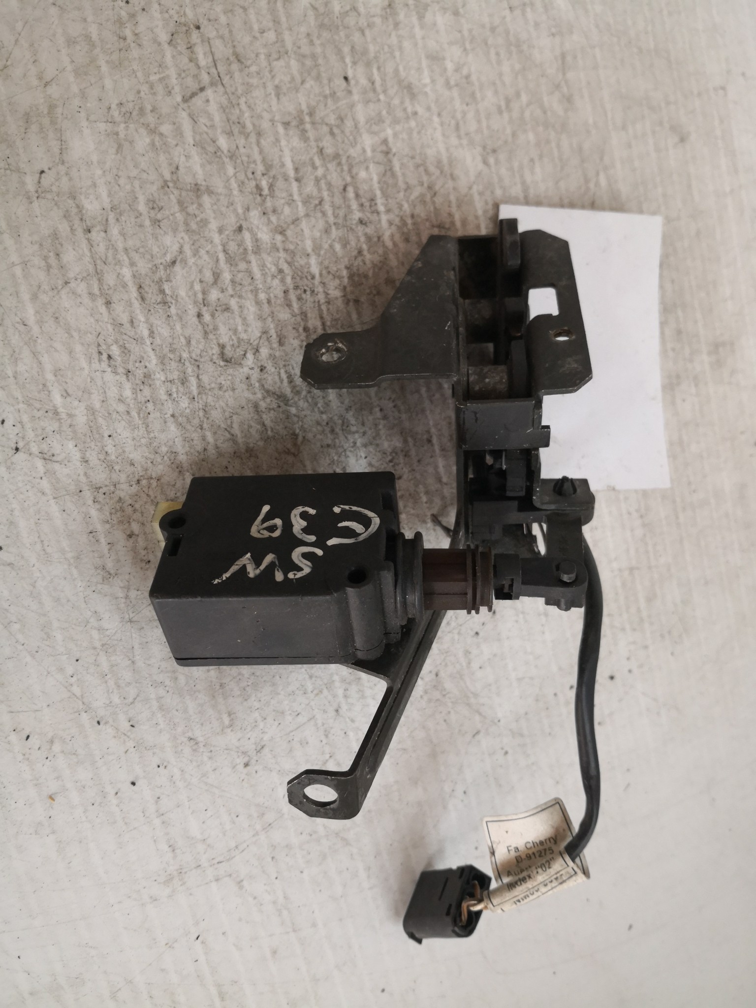 Fecho da Mala BMW 5 Touring (E39) | 96 - 04 Imagem-1