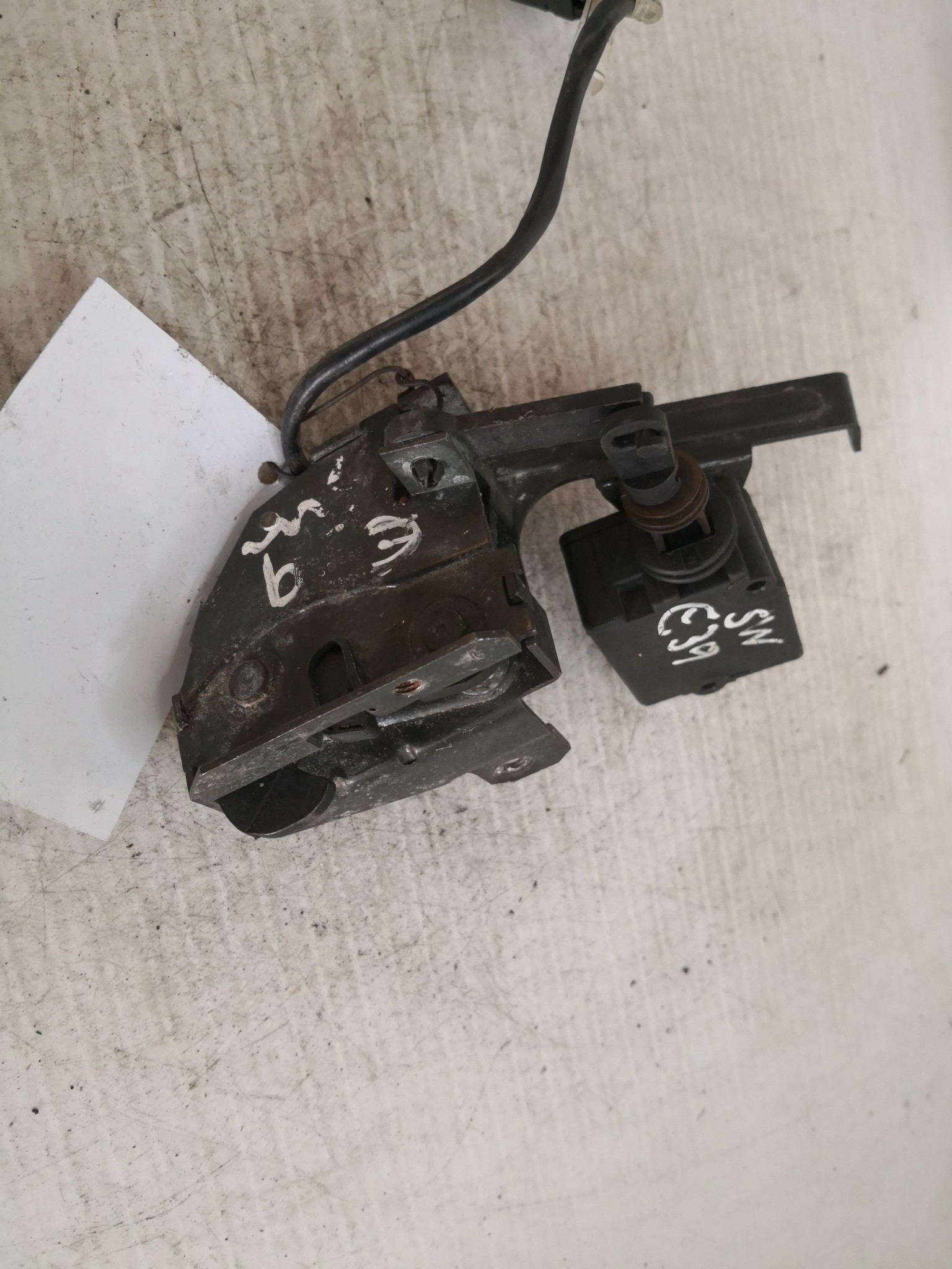 Fecho da Mala BMW 5 Touring (E39) | 96 - 04 Imagem-2