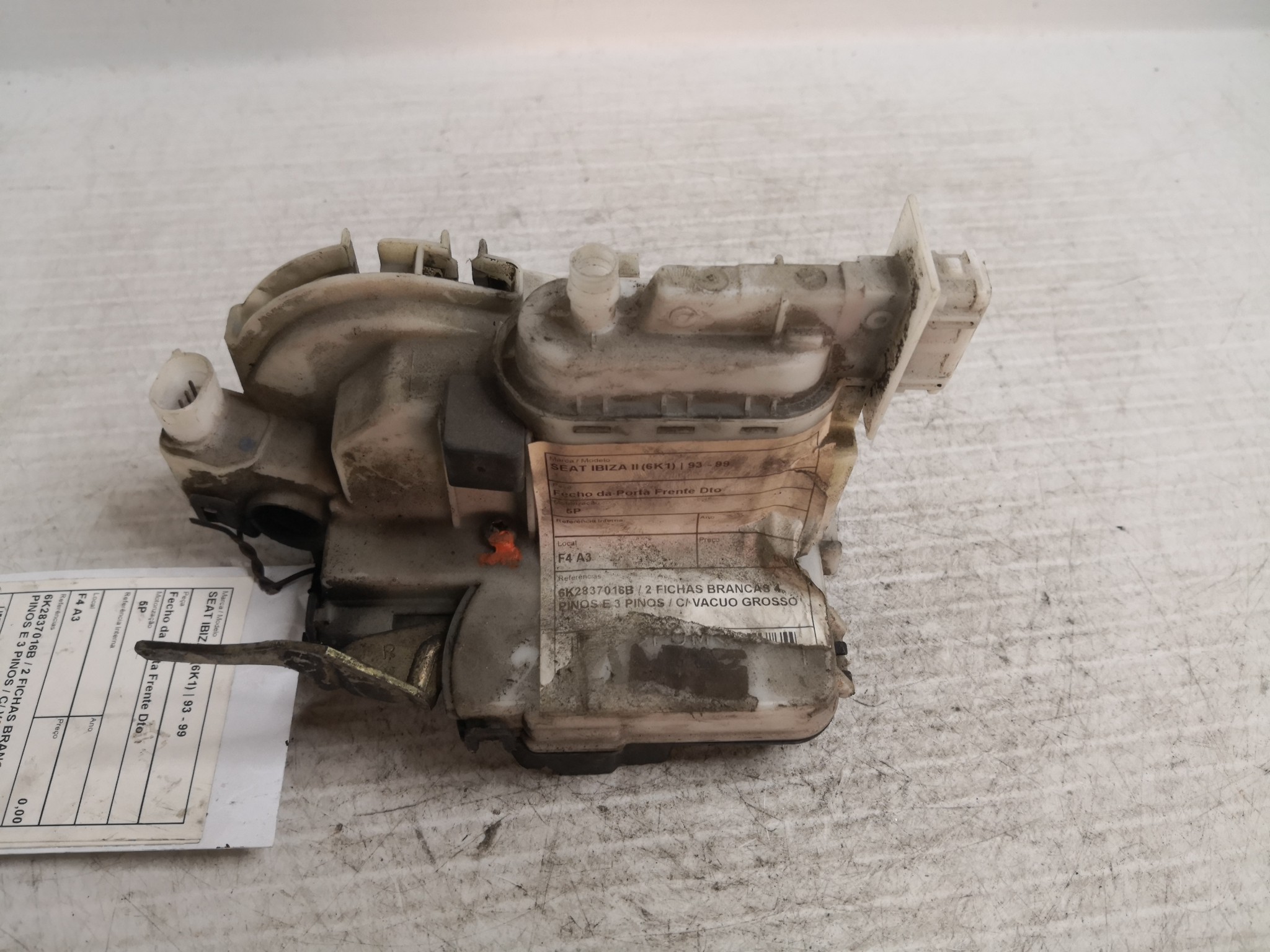 Fecho da Porta Frente Dto SEAT - ID S_34412