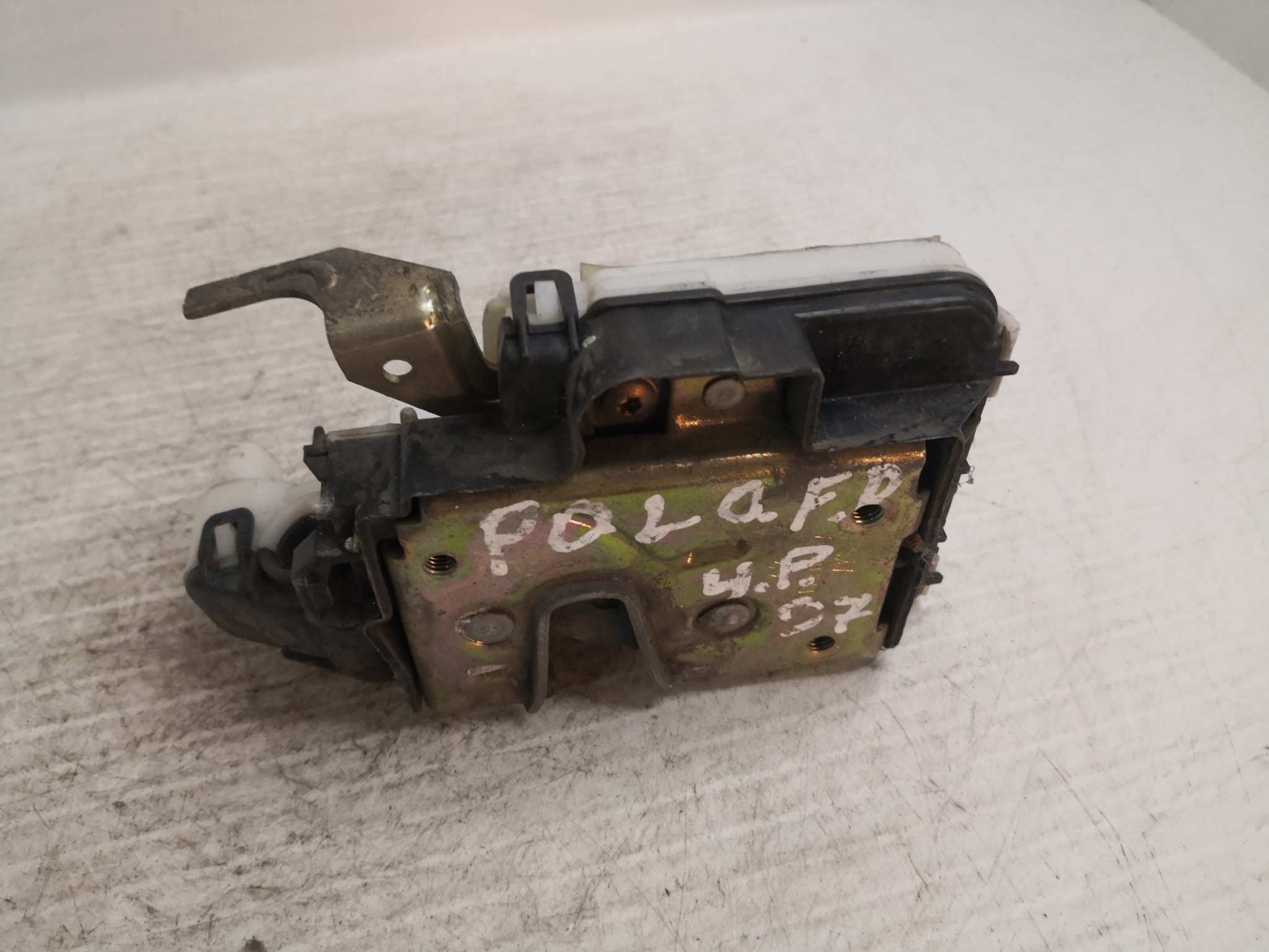 Fecho da Porta Frente Dto VOLKSWAGEN POLO (6N1) | 94 - 99 Imagem-2