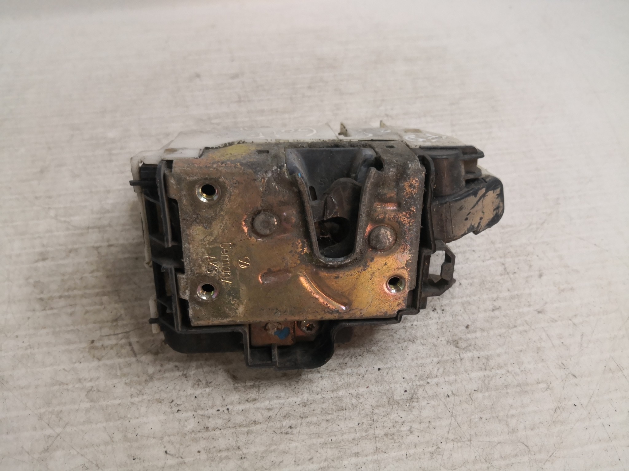 Fecho da Porta Frente Dto VOLKSWAGEN GOLF III (1H1) | 91 - 98 Imagem-3