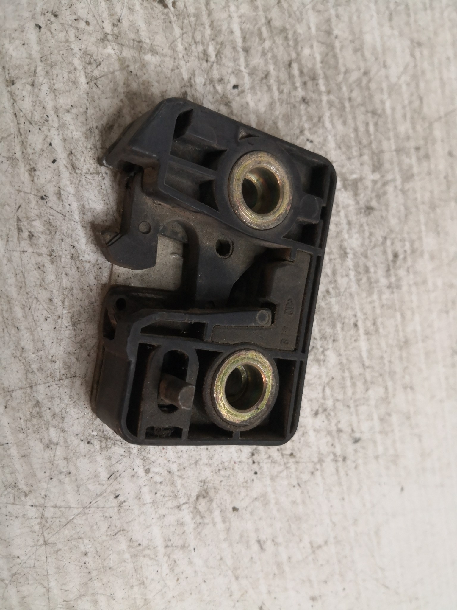 Fecho da Porta Frente Dto SKODA FELICIA I Pick-up (6UF, 6U7) | 95 - 02 Imagem-1