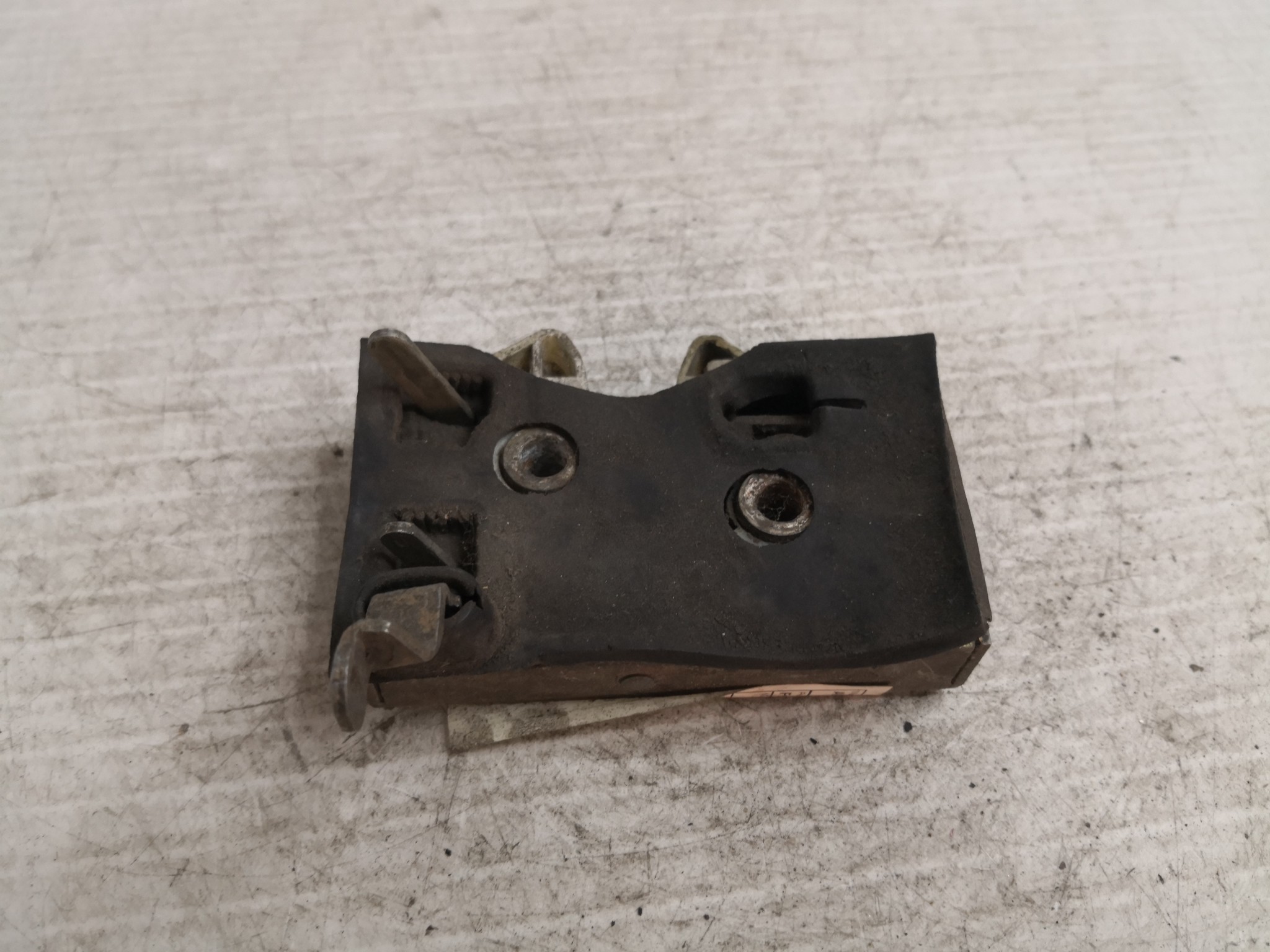 Fecho da Porta Frente Dto AUDI - ID S_34447