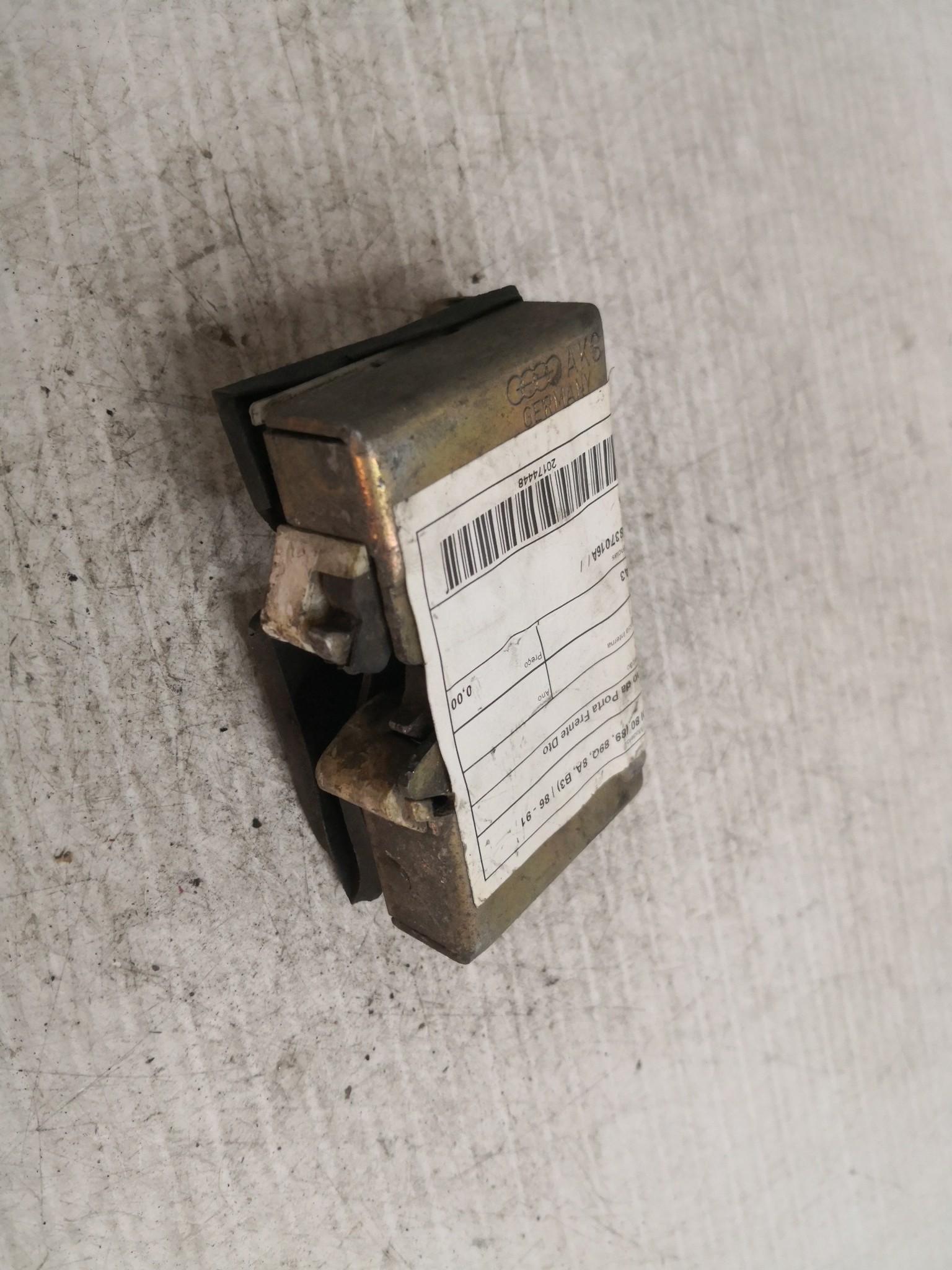 Fecho da Porta Frente Dto AUDI 80 (89, 89Q, 8A, B3) | 86 - 91 Imagem-2