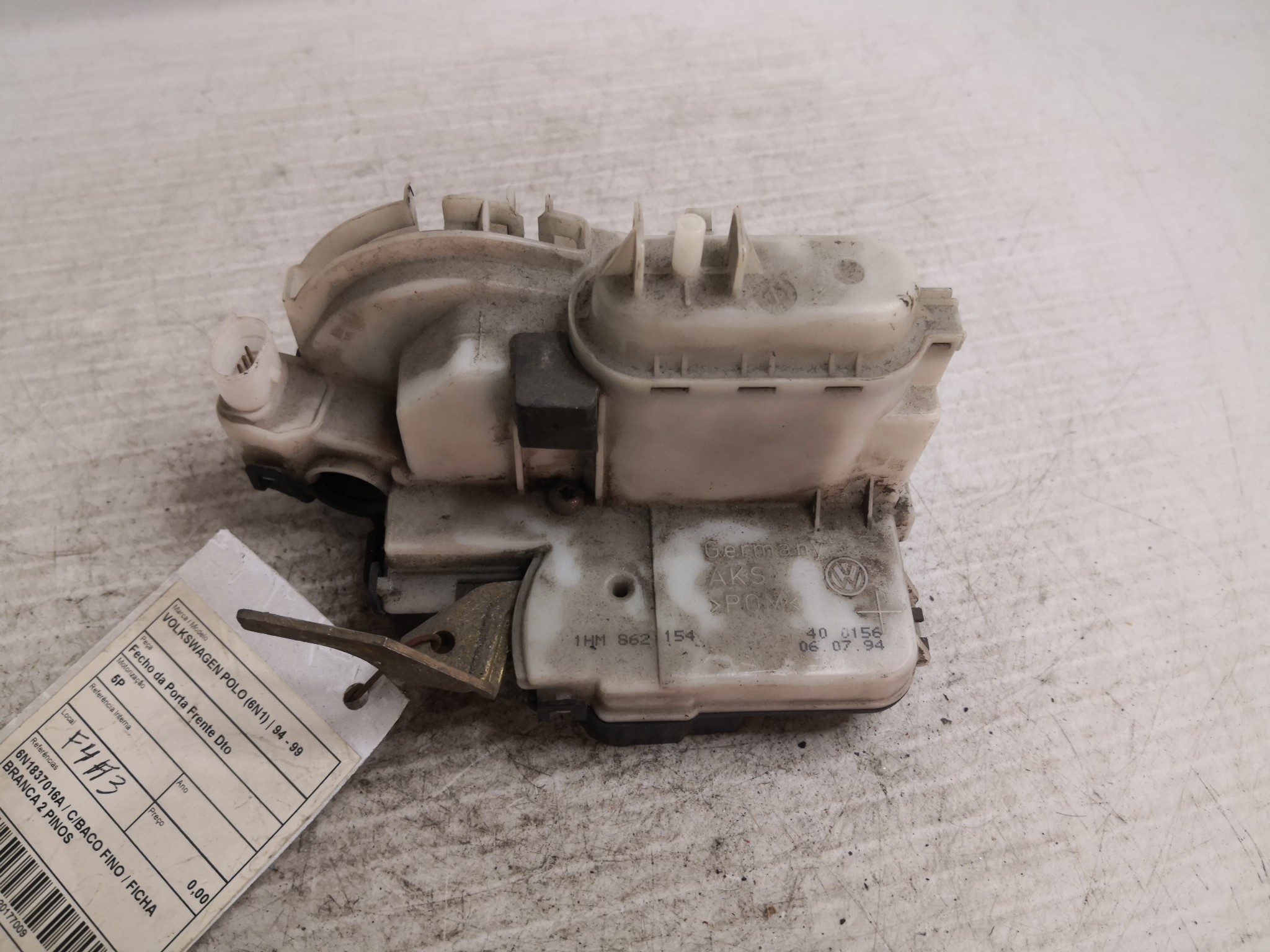 Fecho da Porta Frente Dto VOLKSWAGEN - ID S_37008