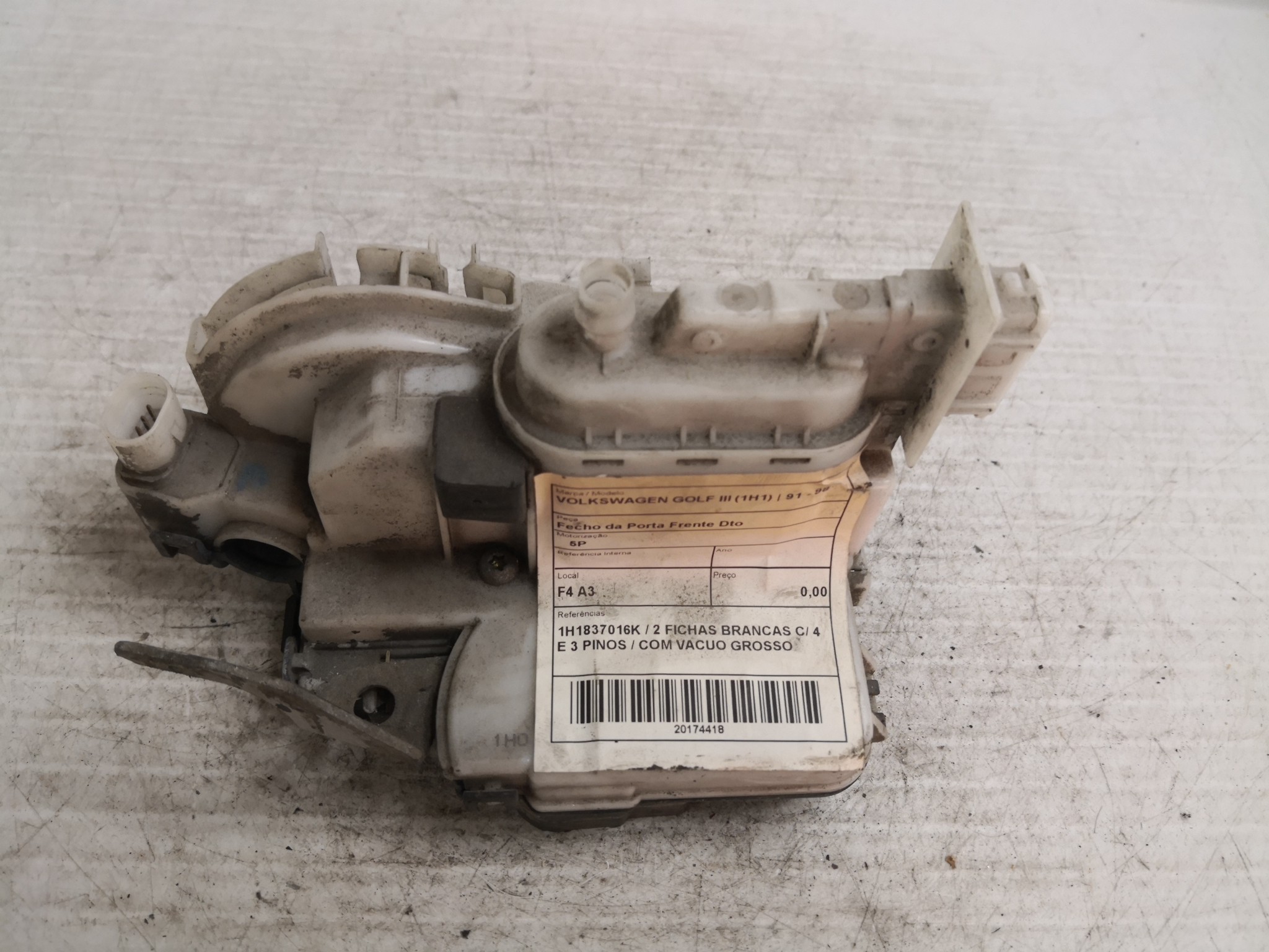 Fecho da Porta Frente Dto VOLKSWAGEN - ID S_34417