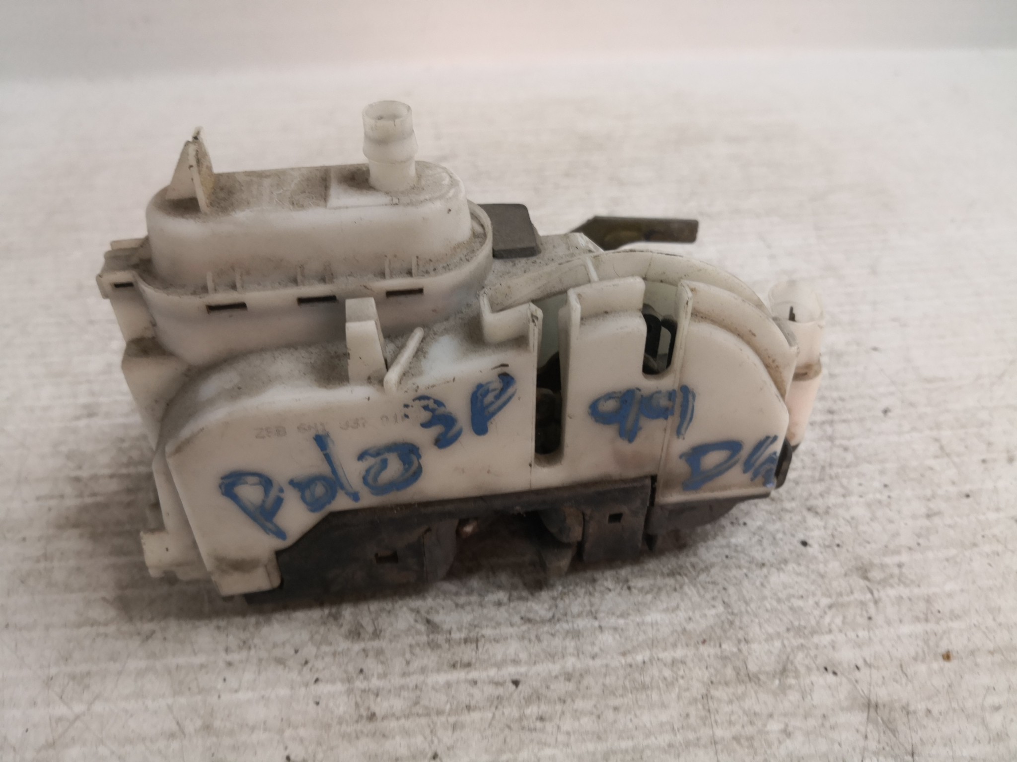 Fecho da Porta Frente Dto VOLKSWAGEN POLO (6N2) | 99 - 01 Imagem-2