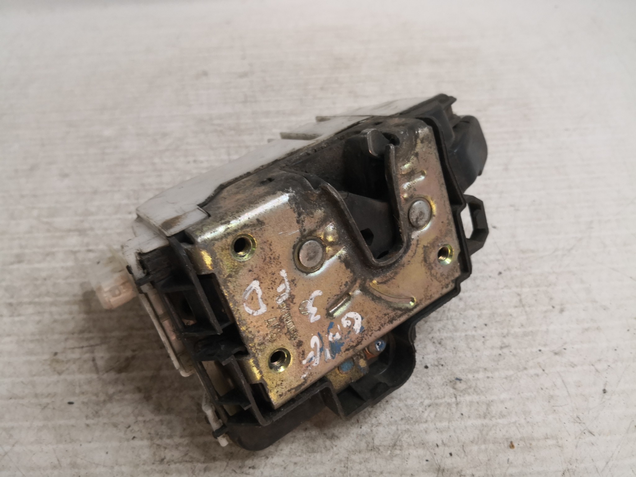 Fecho da Porta Frente Dto VOLKSWAGEN GOLF III (1H1) | 91 - 98 Imagem-3