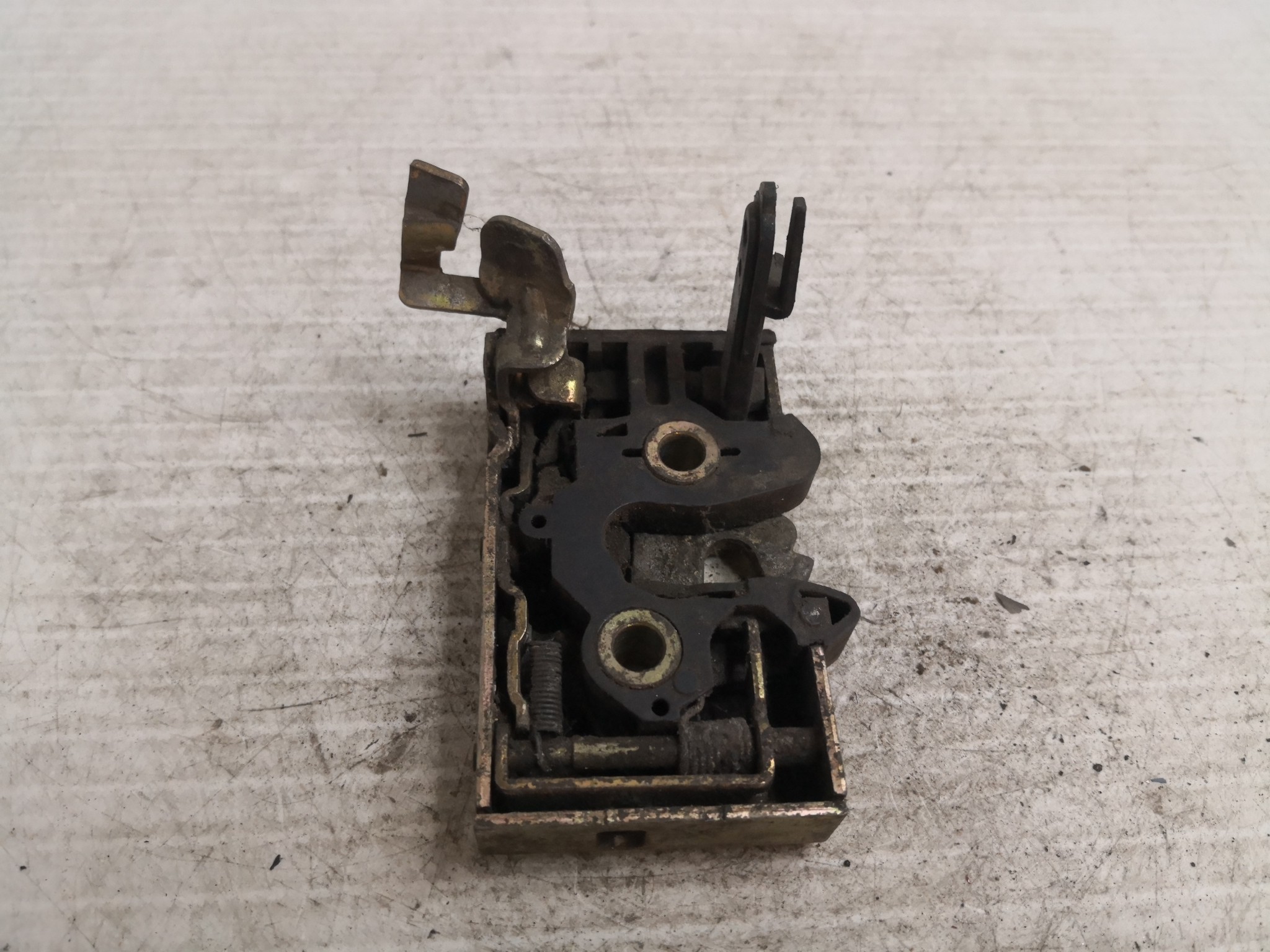 Fecho da Porta Frente Dto SEAT TOLEDO I (1L) | 91 - 99 Imagem-1