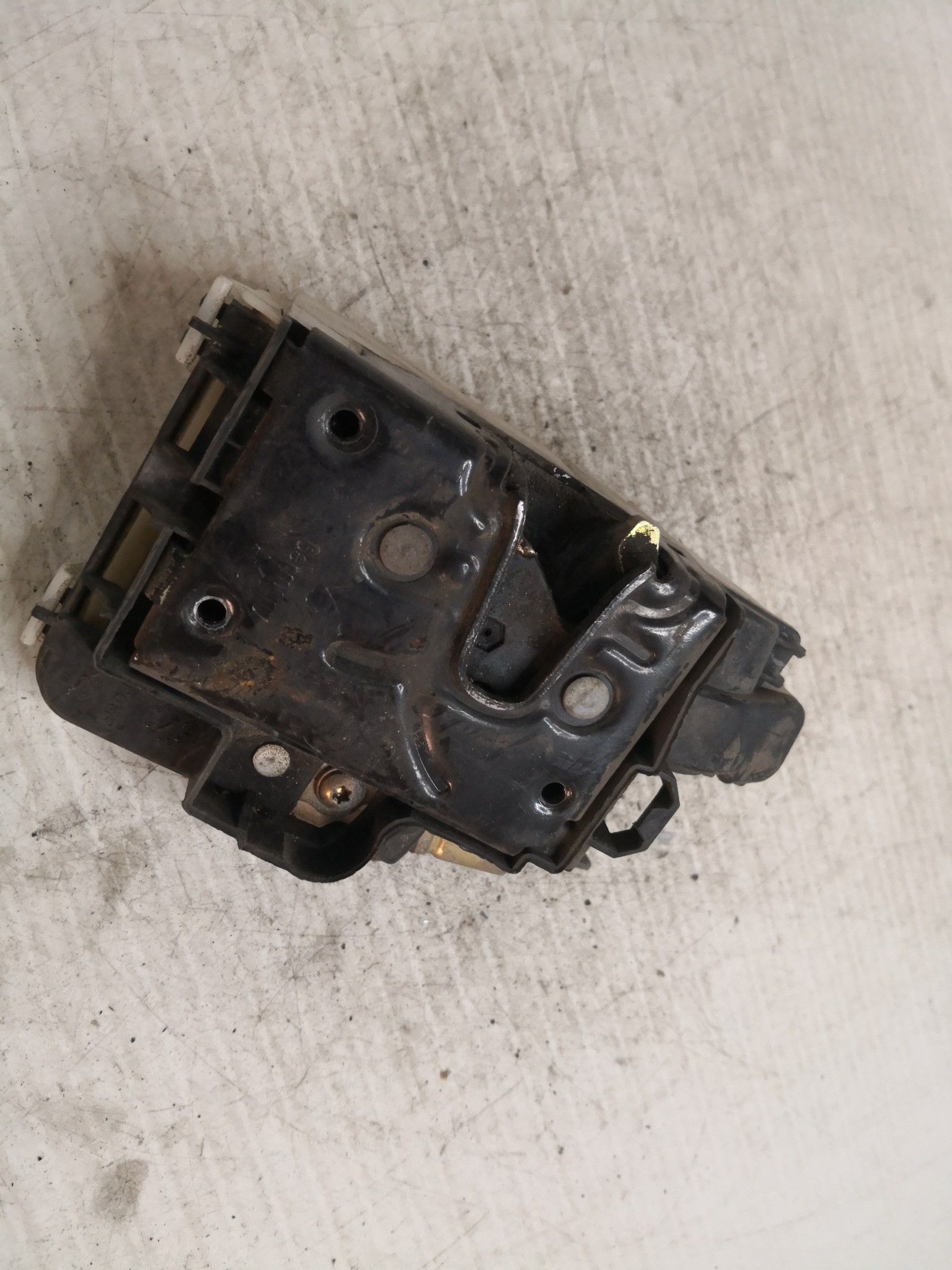 Fecho da Porta Frente Dto VOLKSWAGEN POLO (6N1) | 94 - 99 Imagem-3