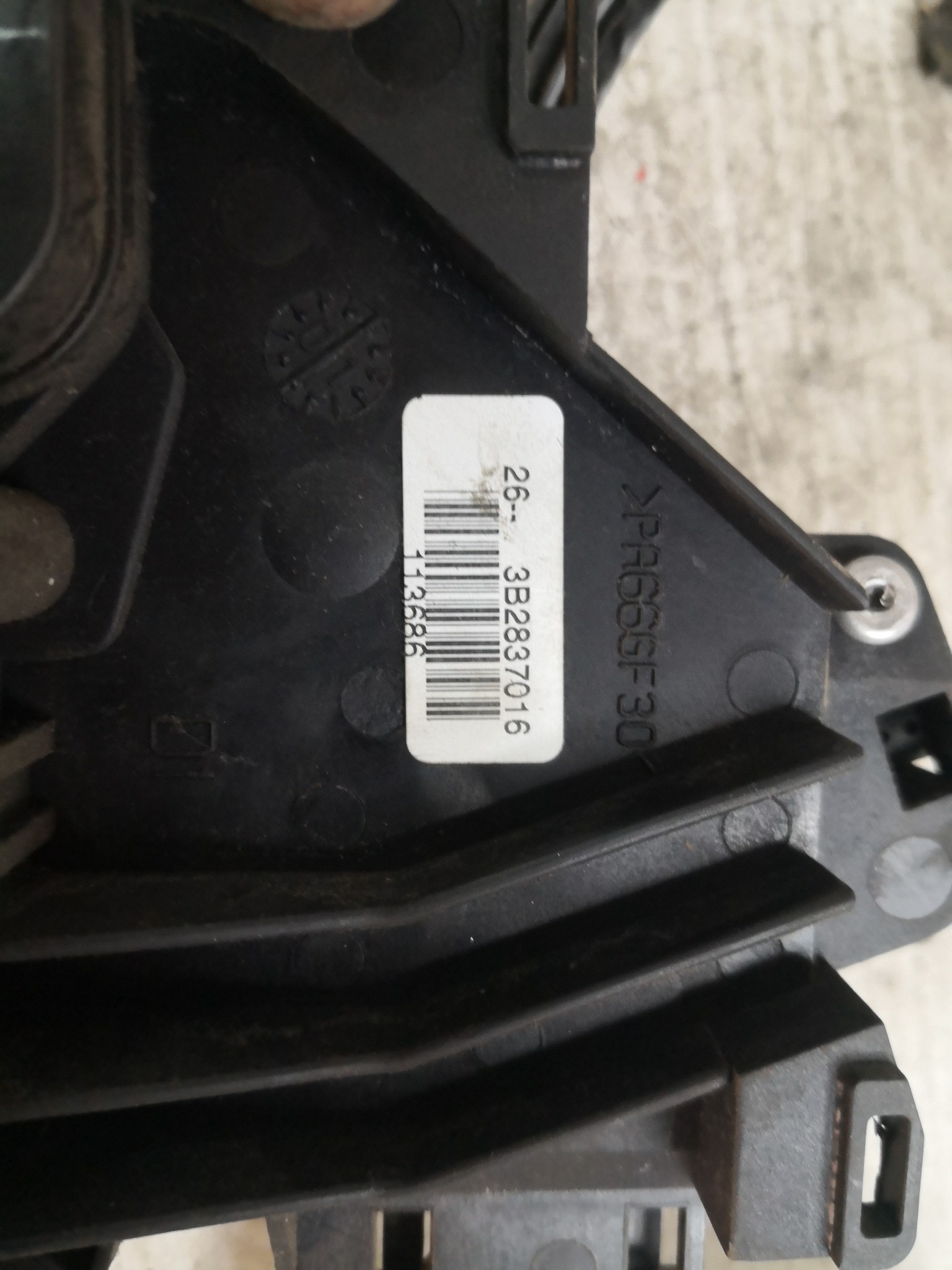 Fecho da Porta Frente Dto VOLKSWAGEN GOLF IV (1J1) | 97 - 07 Imagem-1