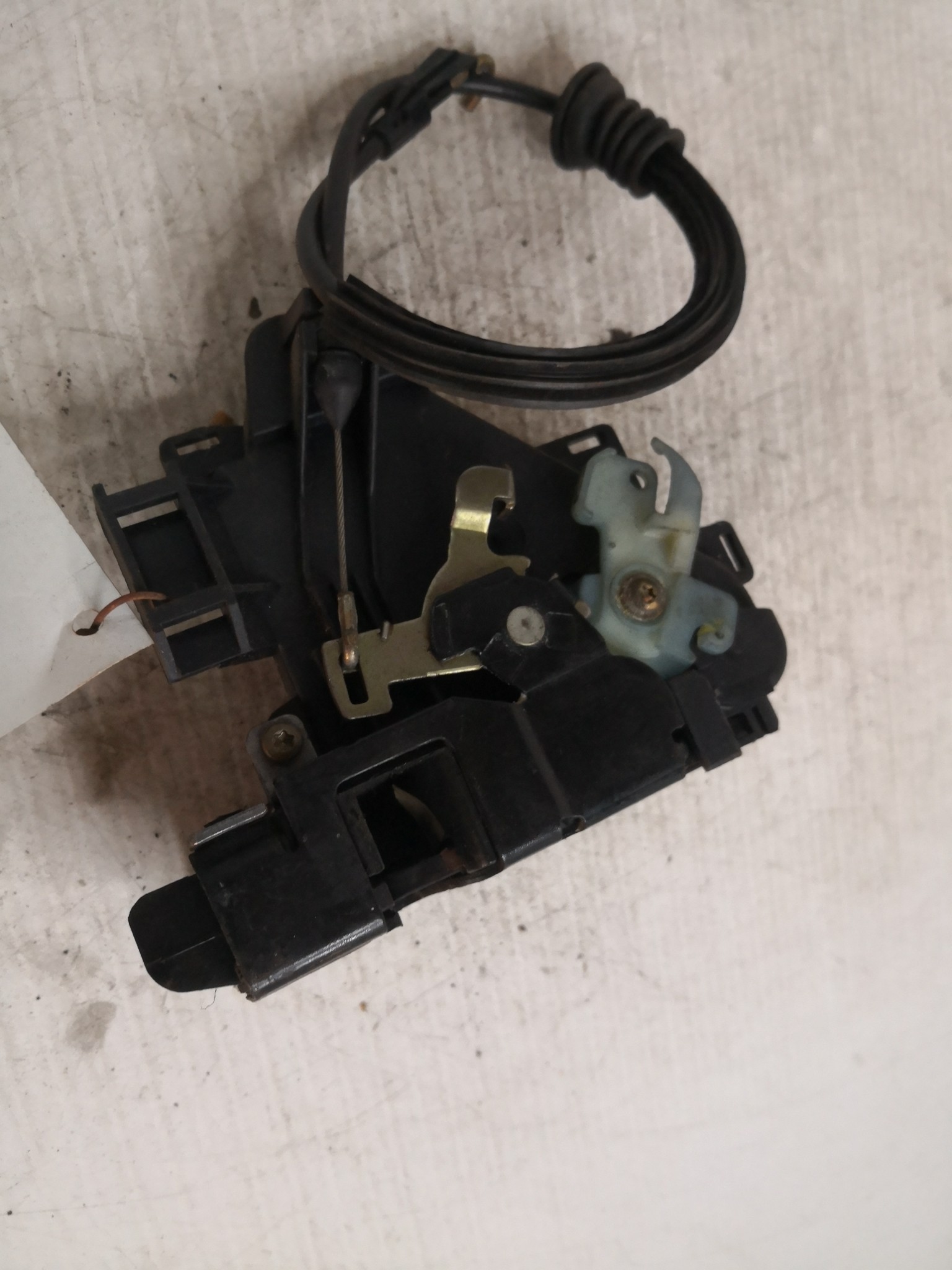 Fecho da Porta Frente Dto VOLKSWAGEN GOLF IV (1J1) | 97 - 07 Imagem-3