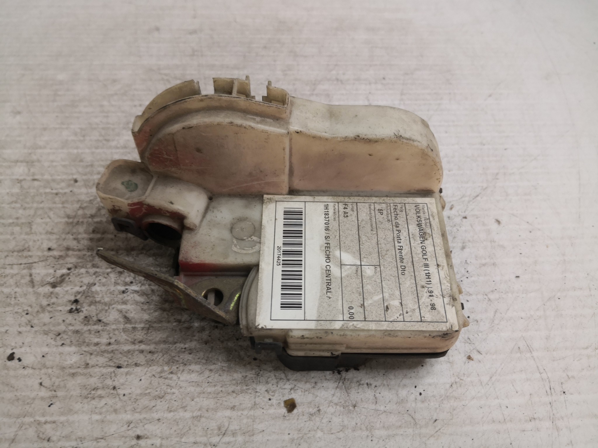 Fecho da Porta Frente Dto VOLKSWAGEN - ID S_34424