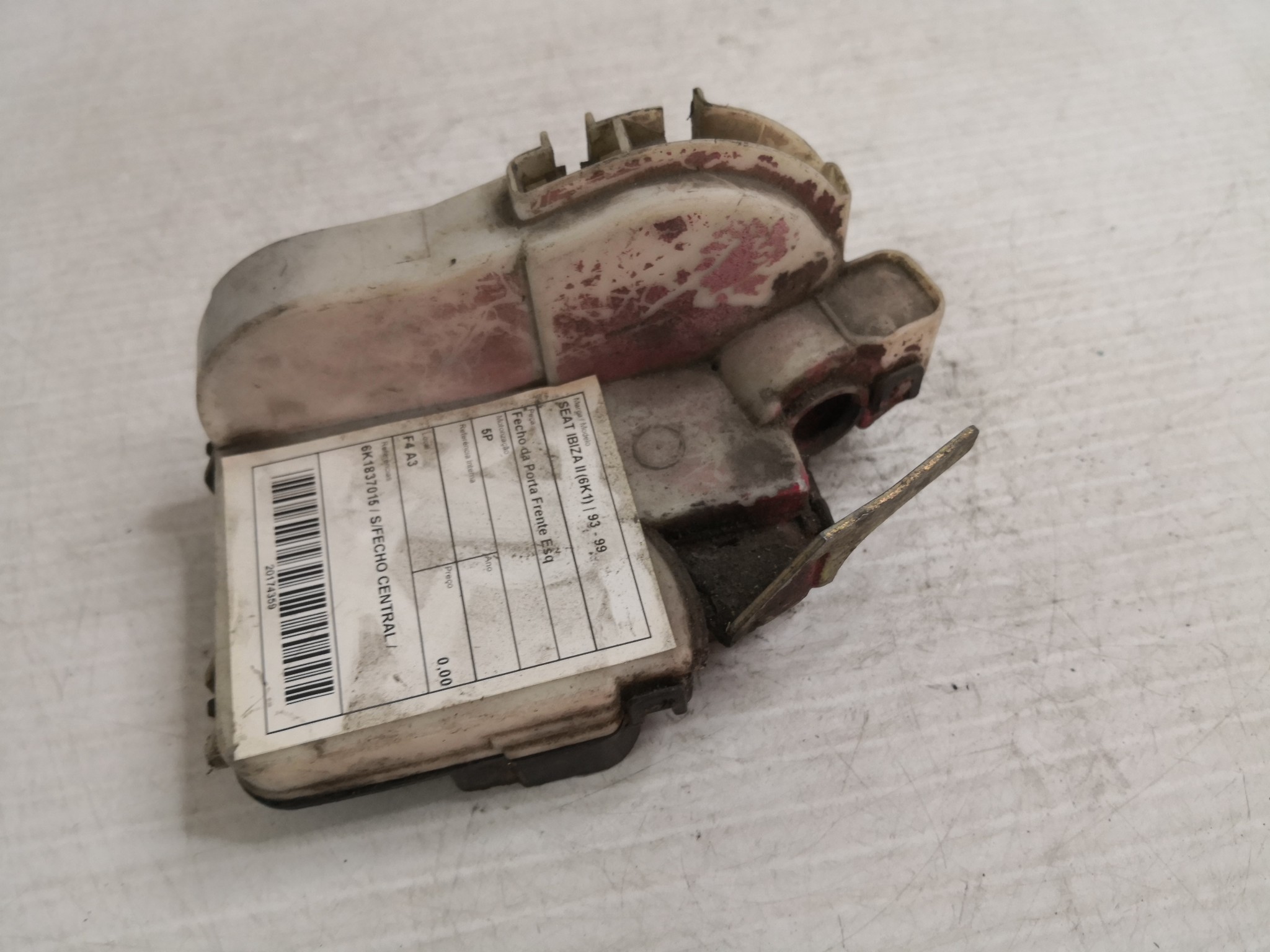 Fecho da Porta Frente Esq SEAT - ID S_34358