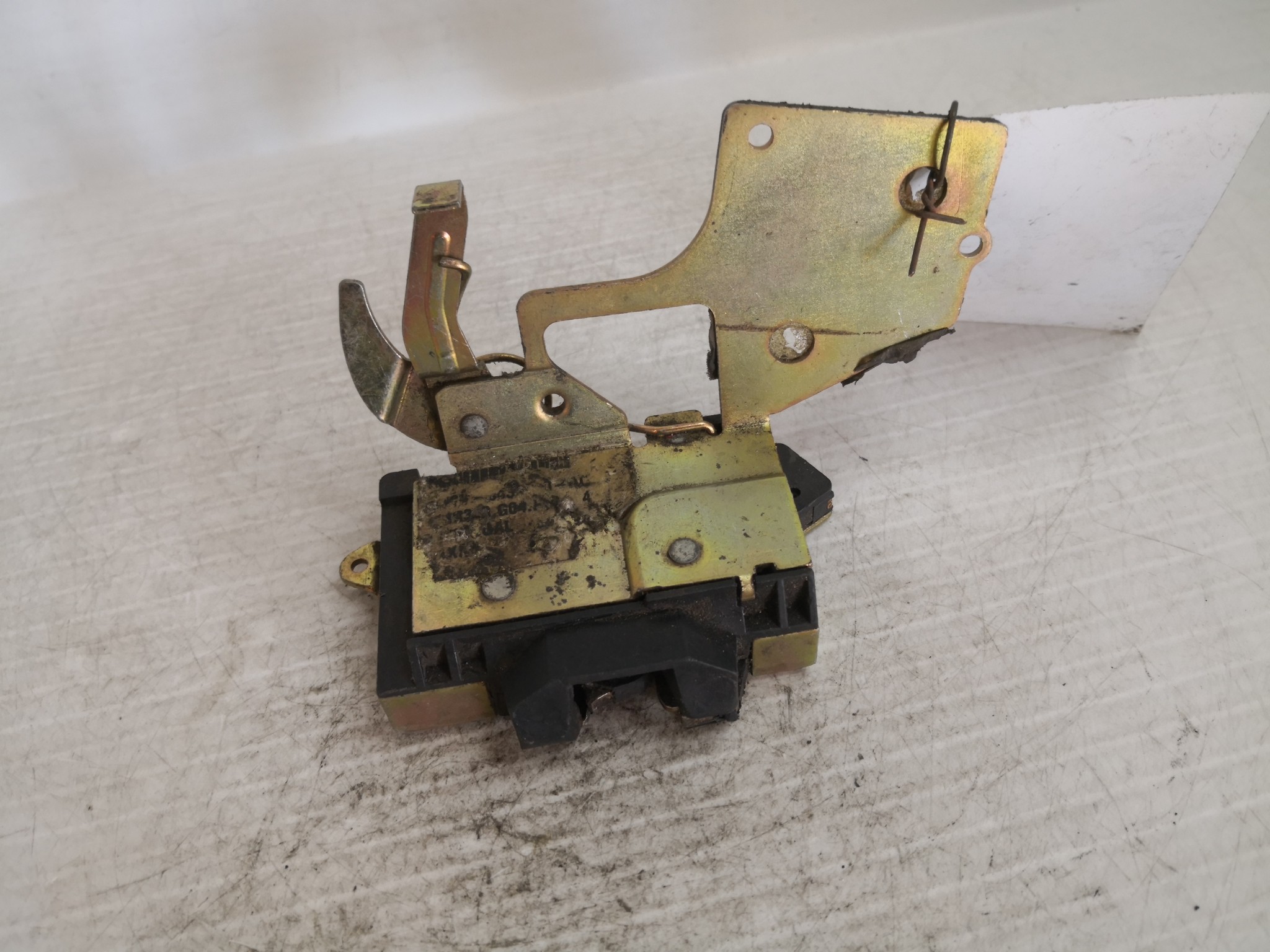 Fecho da Mala VOLKSWAGEN - ID S_36407