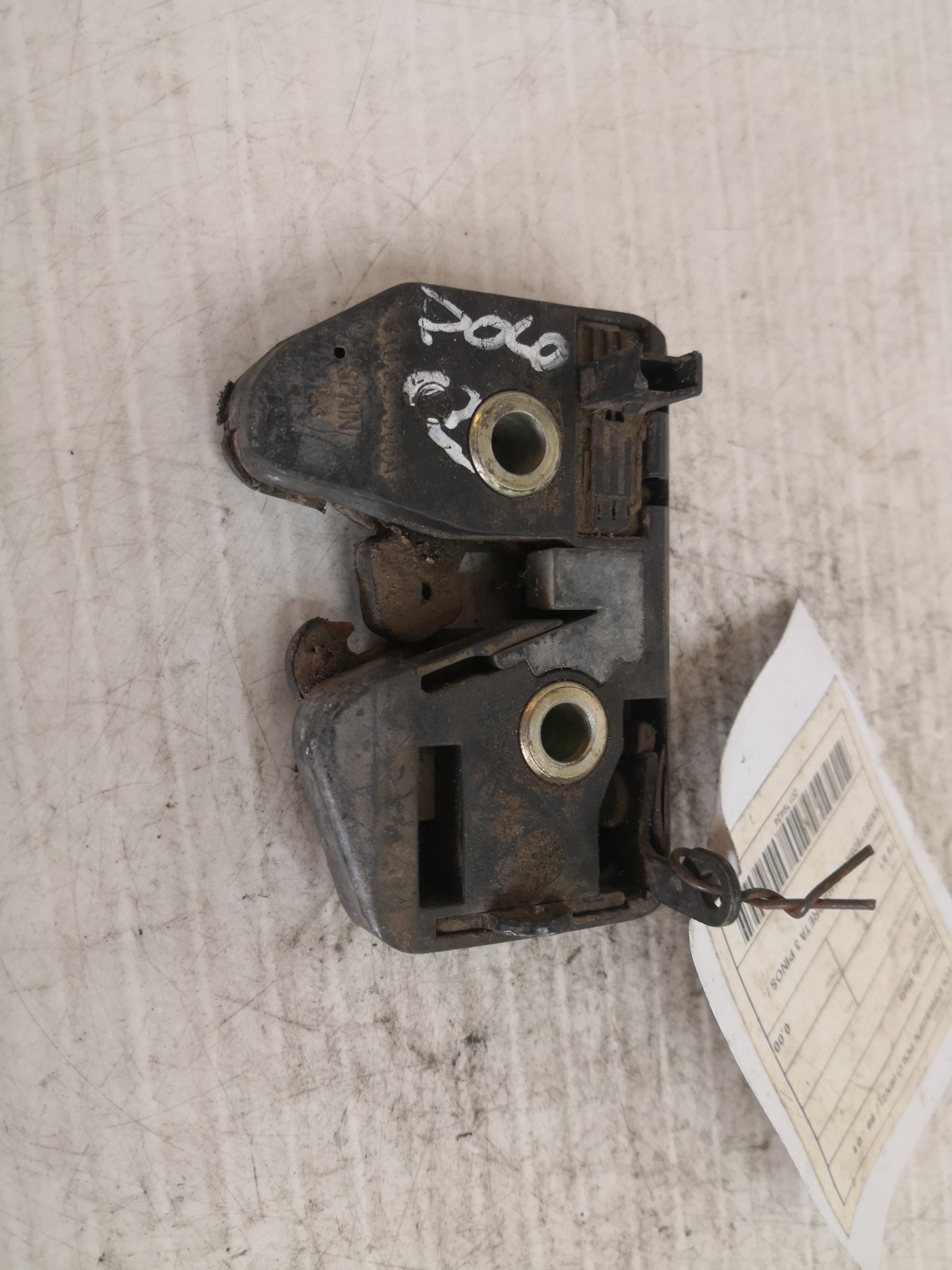 Fecho da Mala VOLKSWAGEN - ID S_36423