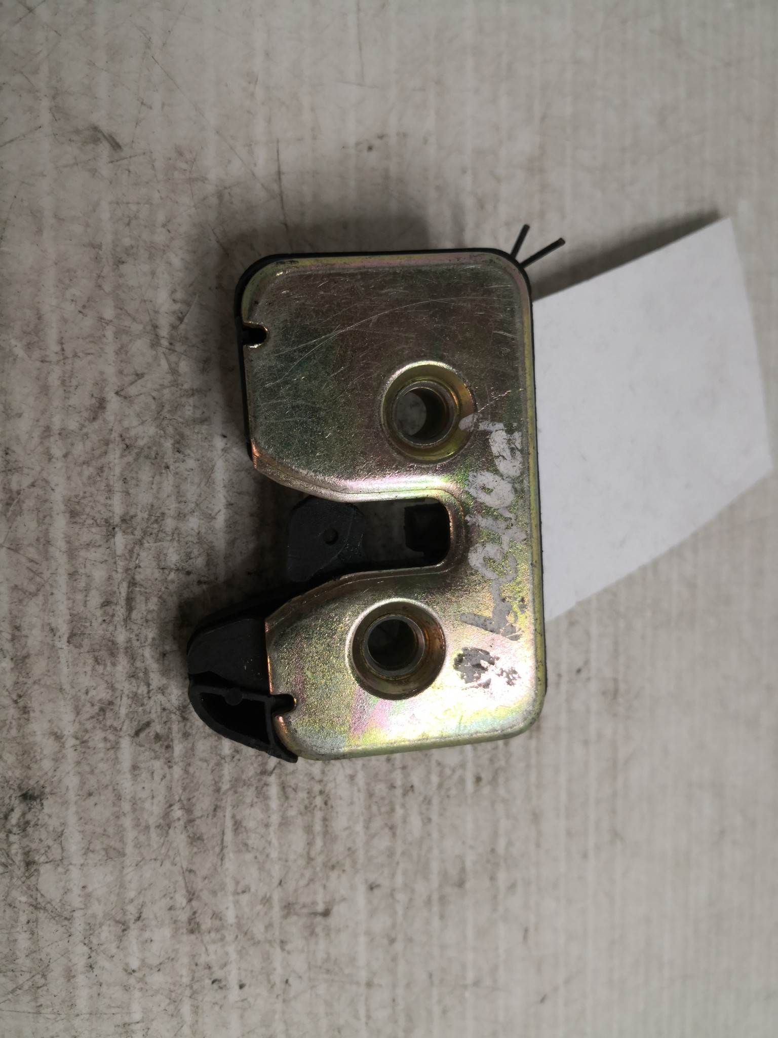 Fecho da Mala VOLKSWAGEN - ID S_36421