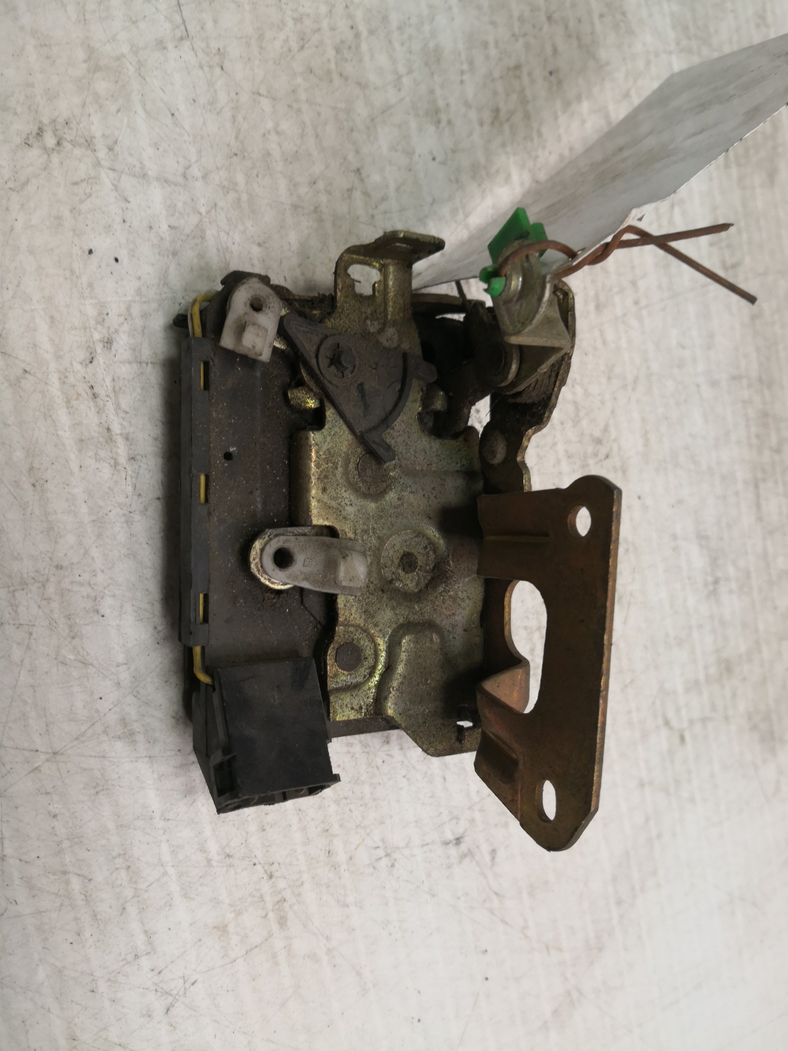 Fecho da Porta Frente Dto RENAULT SUPER 5 (B/C40_) | 84 - 96 Imagem-1