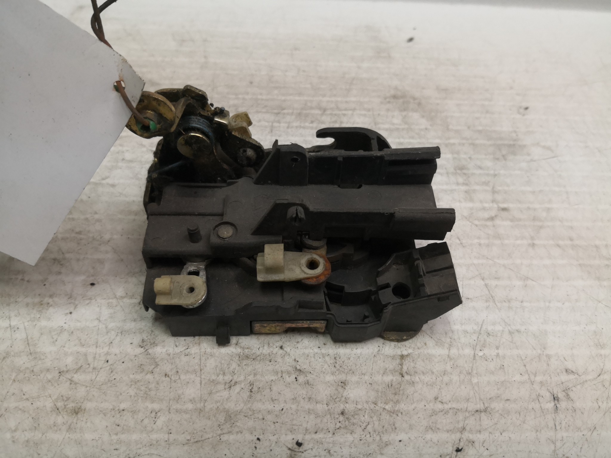 Fecho da Porta Frente Dto RENAULT - ID S_34803