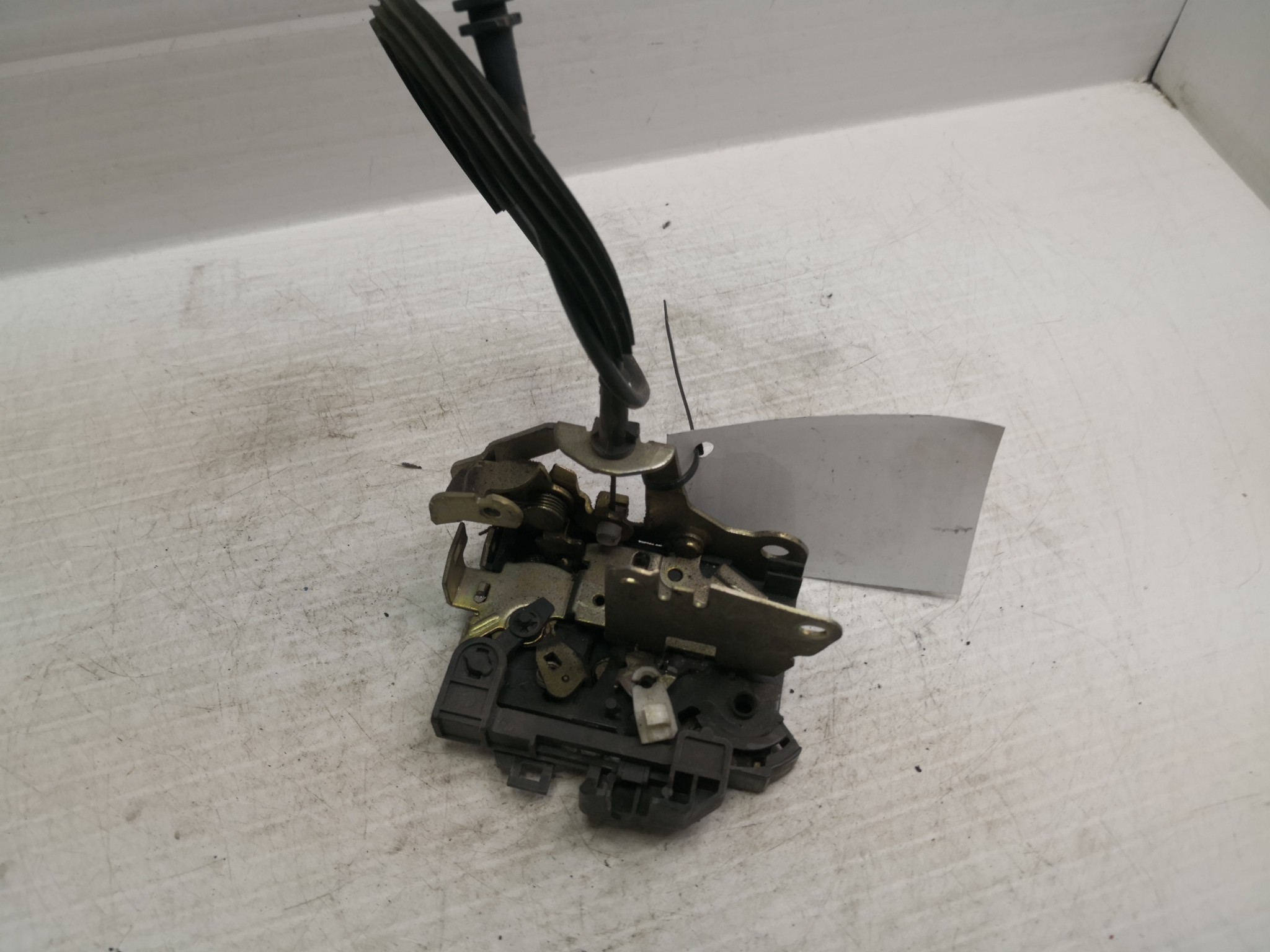 Fecho da Porta Frente Dto RENAULT - ID S_67506