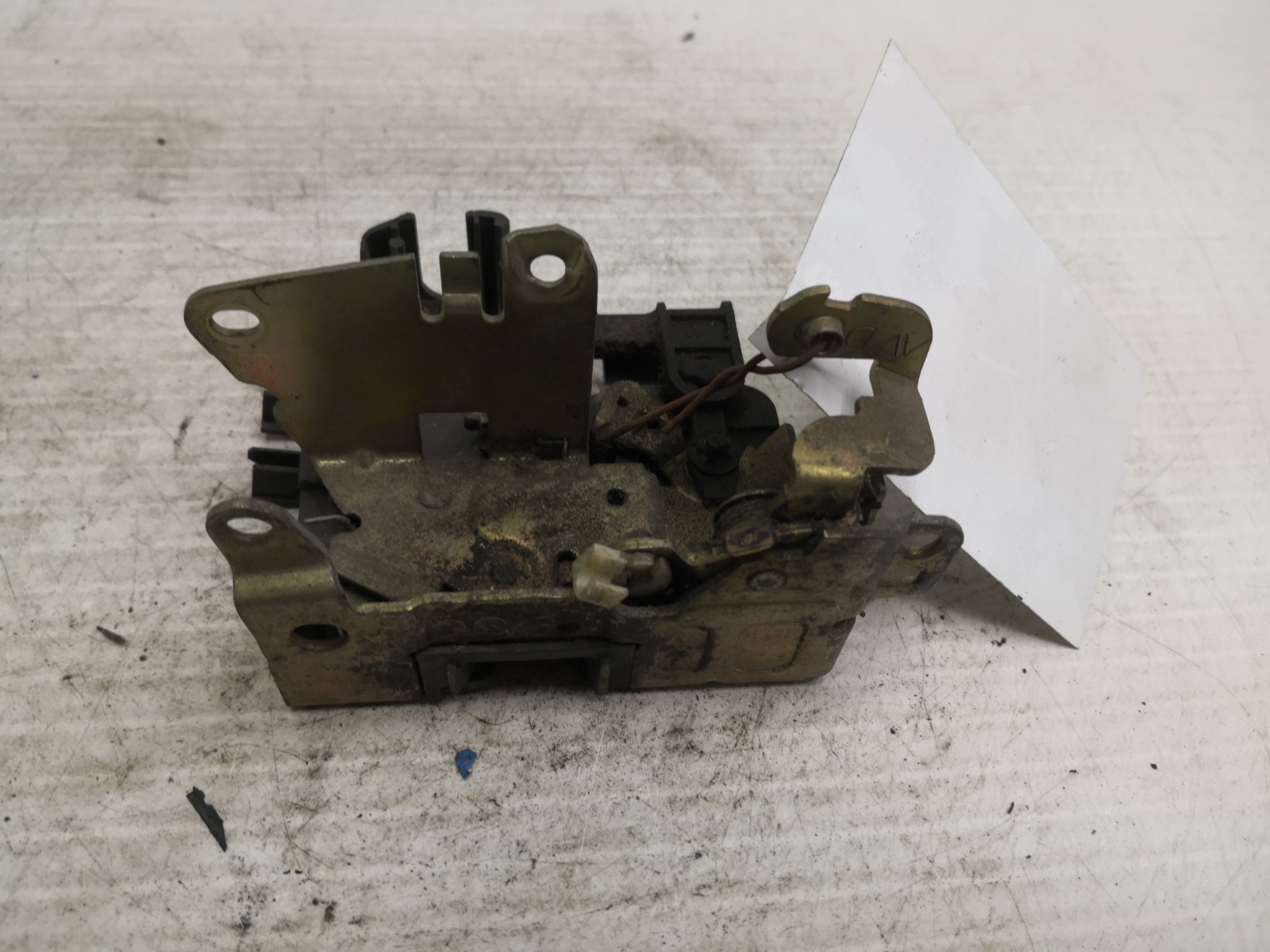 Fecho da Porta Frente Dto RENAULT - ID S_34826