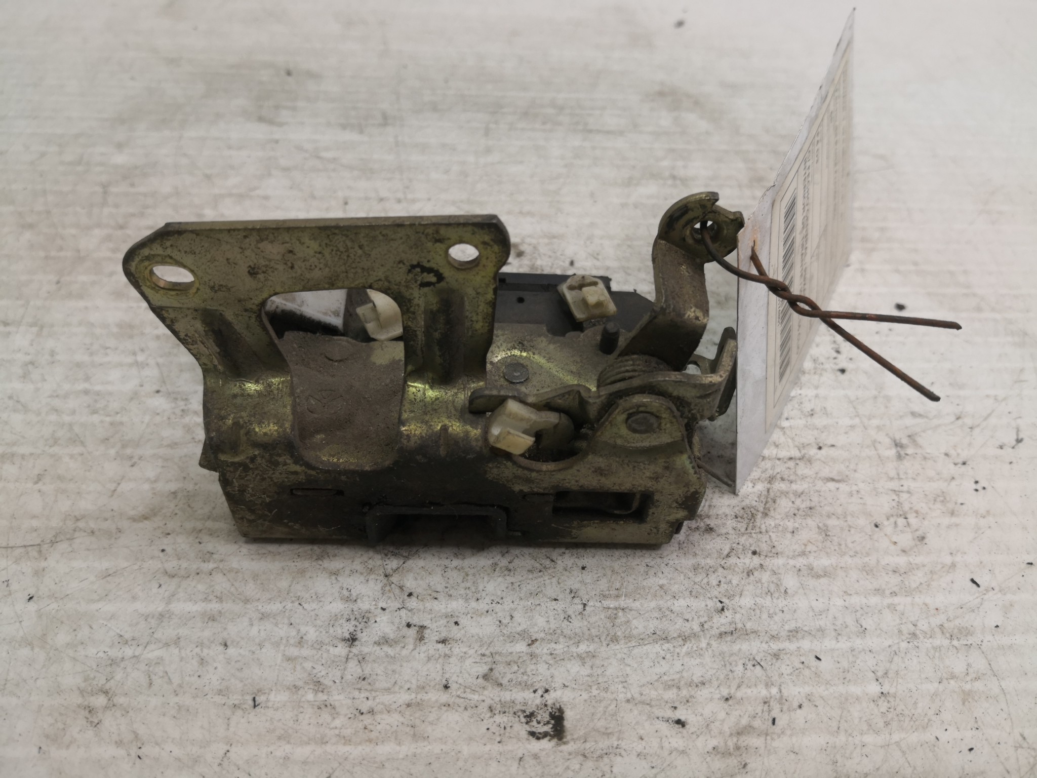 Fecho da Porta Frente Dto RENAULT - ID S_34800