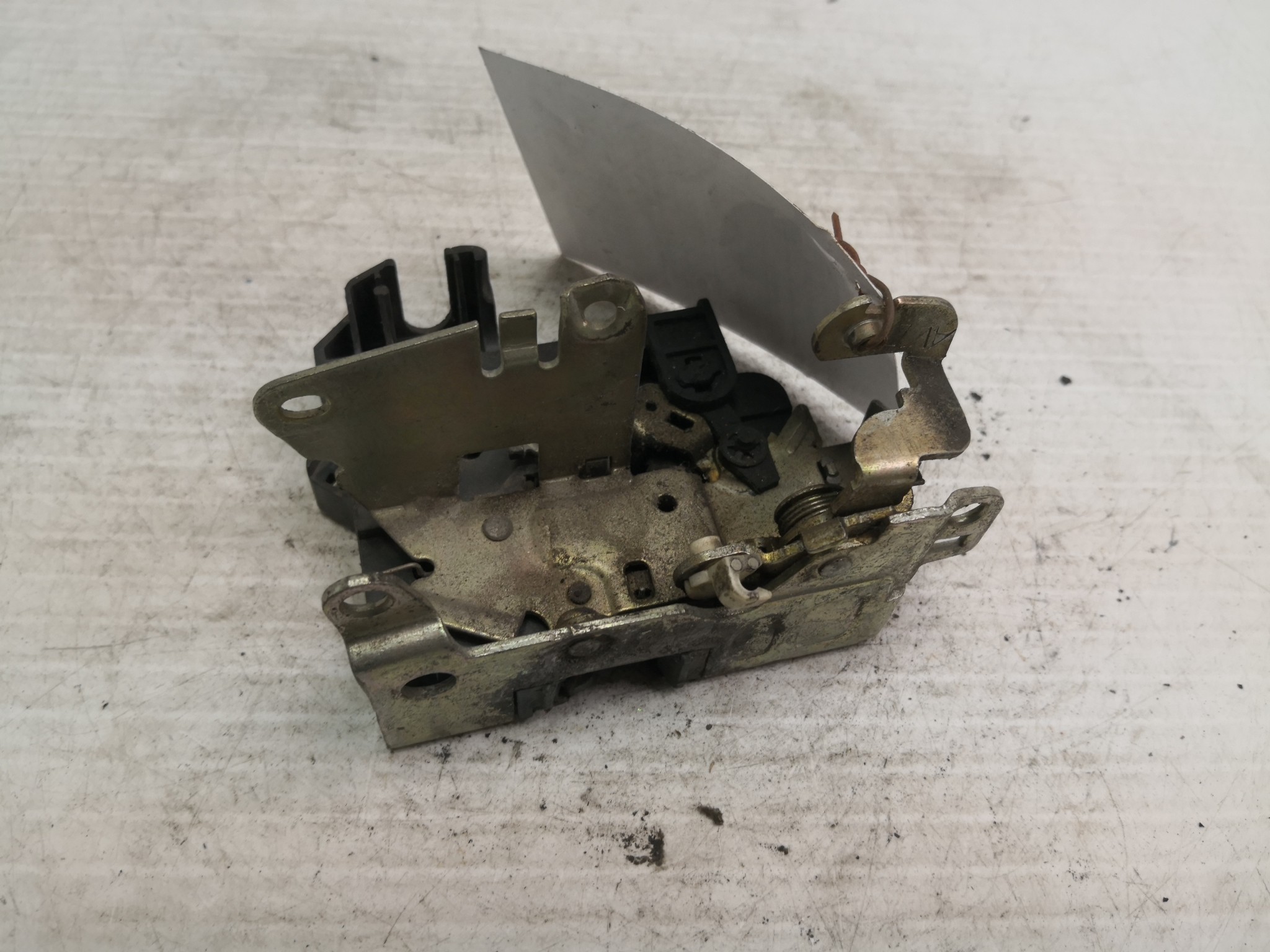 Fecho da Porta Frente Dto RENAULT - ID S_34821