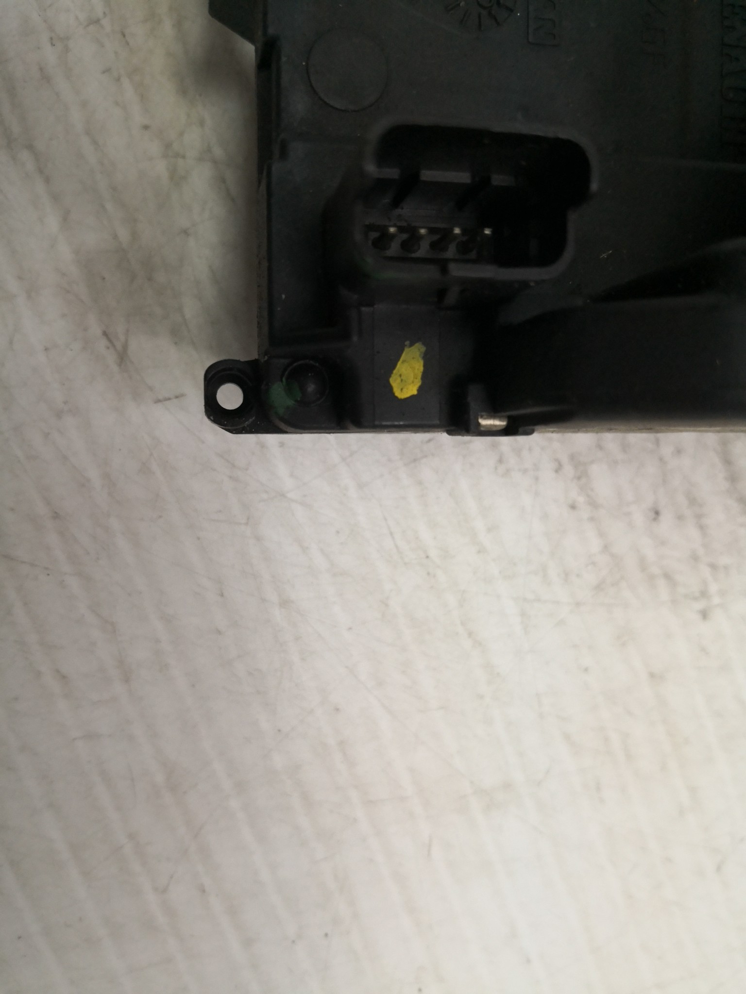 Fecho da Porta Frente Dto RENAULT MEGANE III Hatchback (BZ0/1_) | 08 -  Imagem-2