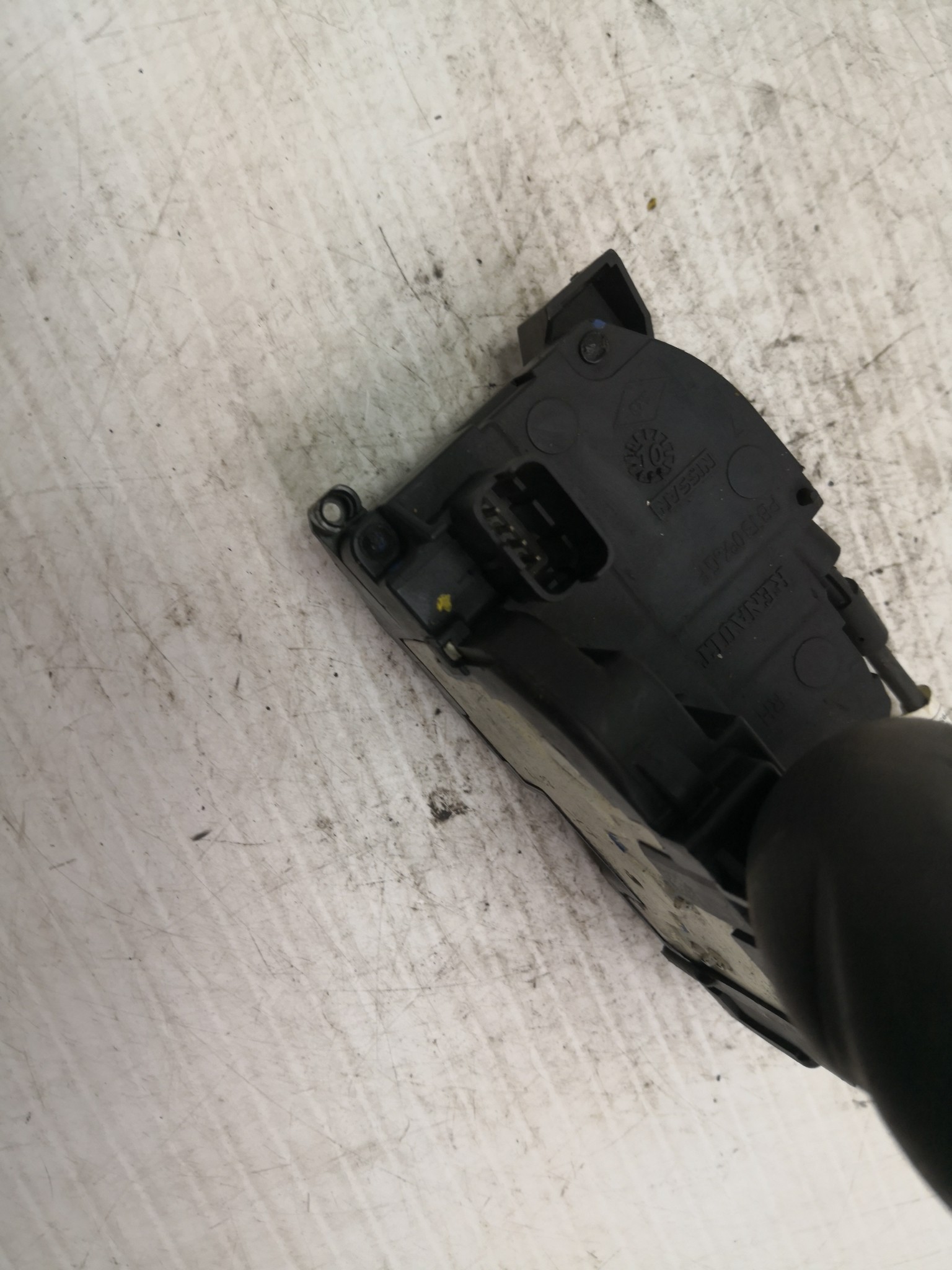 Fecho da Porta Frente Dto RENAULT MEGANE III Hatchback (BZ0/1_) | 08 -  Imagem-1