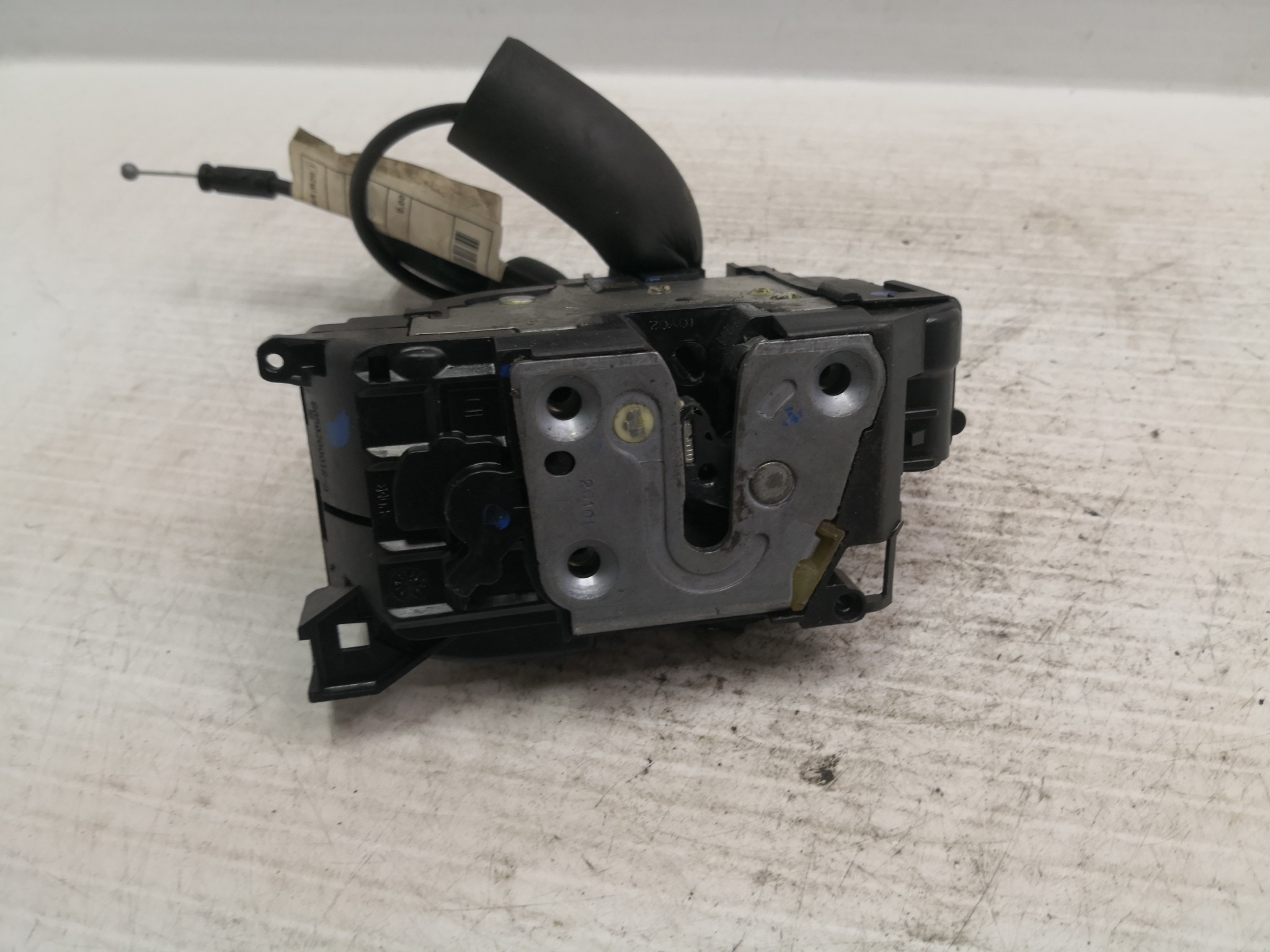 Fecho da Porta Frente Dto RENAULT MEGANE III Hatchback (BZ0/1_) | 08 -  Imagem-3