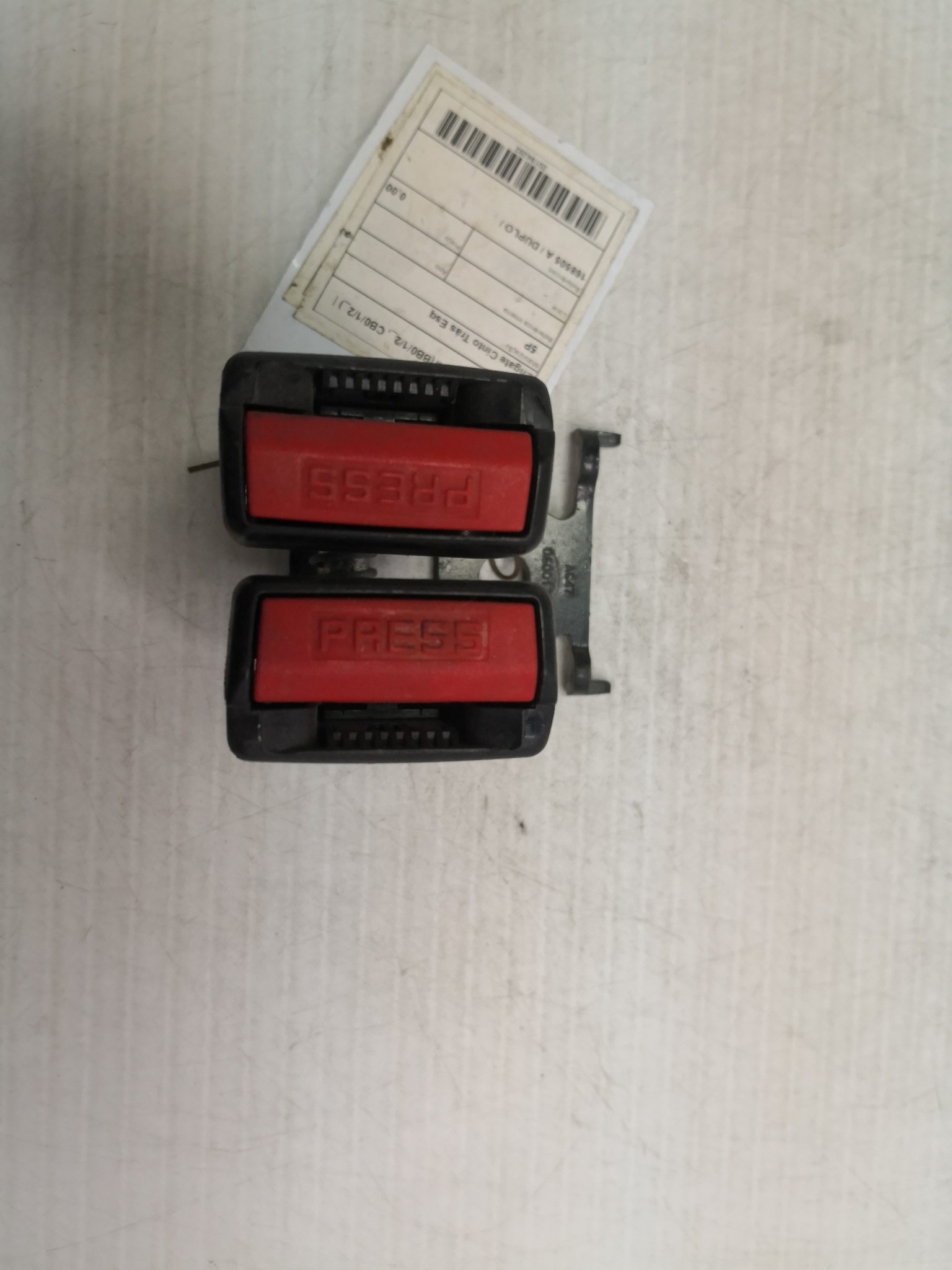 Engate Cinto Trás Esq RENAULT CLIO II (BB_, CB_) | 98 -  Imagem-1