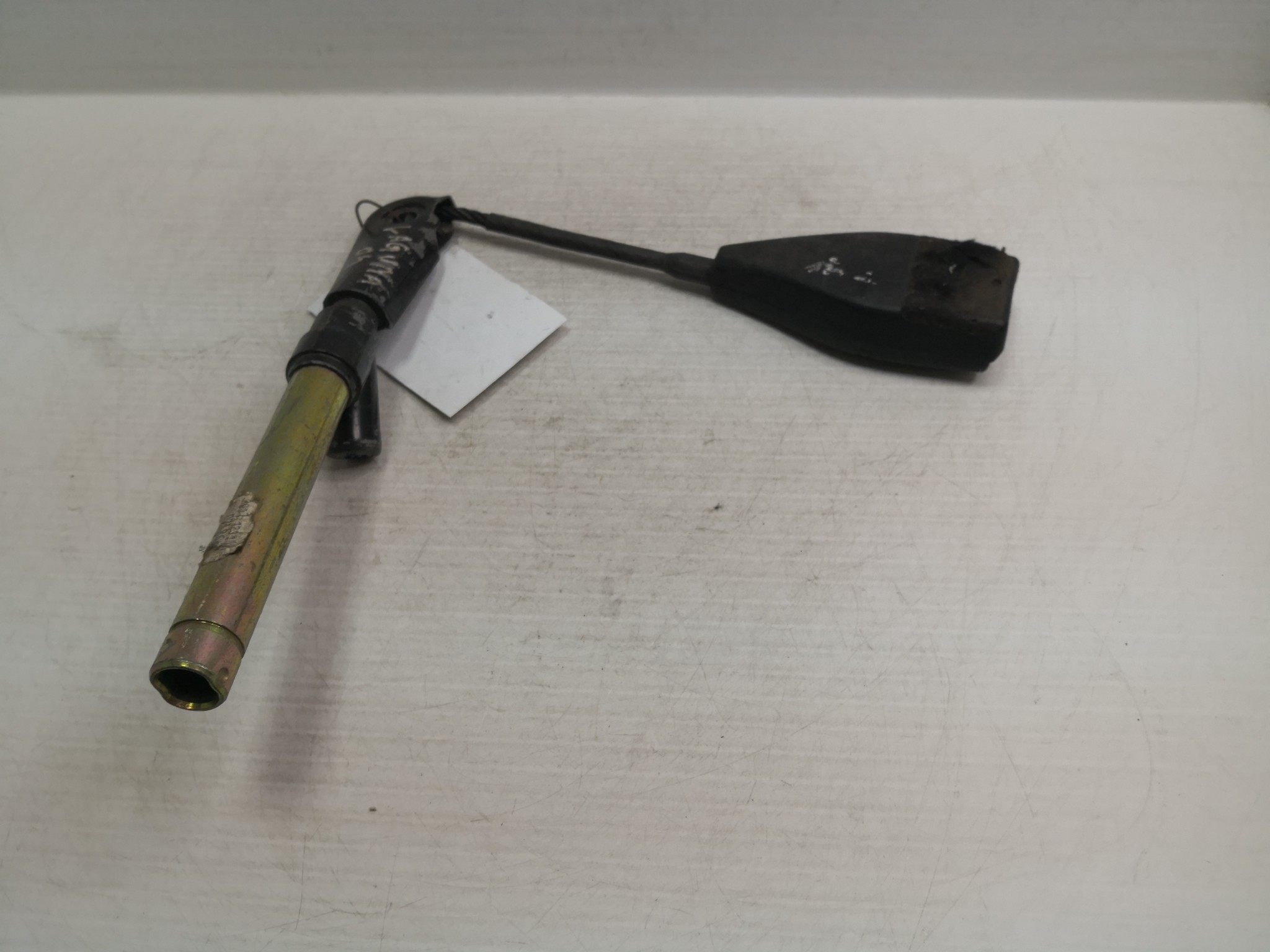 Engate Cinto Frente Esq RENAULT LAGUNA II (BG0/1_) | 01 - 07 Imagem-1