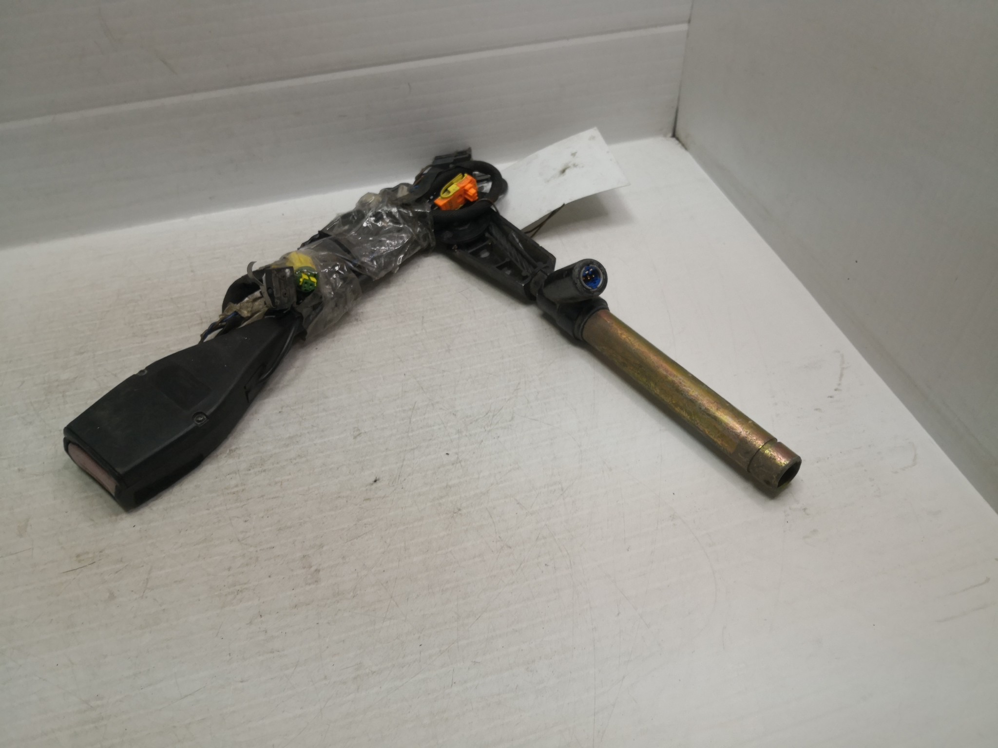 Engate Cinto Frente Esq RENAULT LAGUNA II (BG0/1_) | 01 - 07 Imagem-2