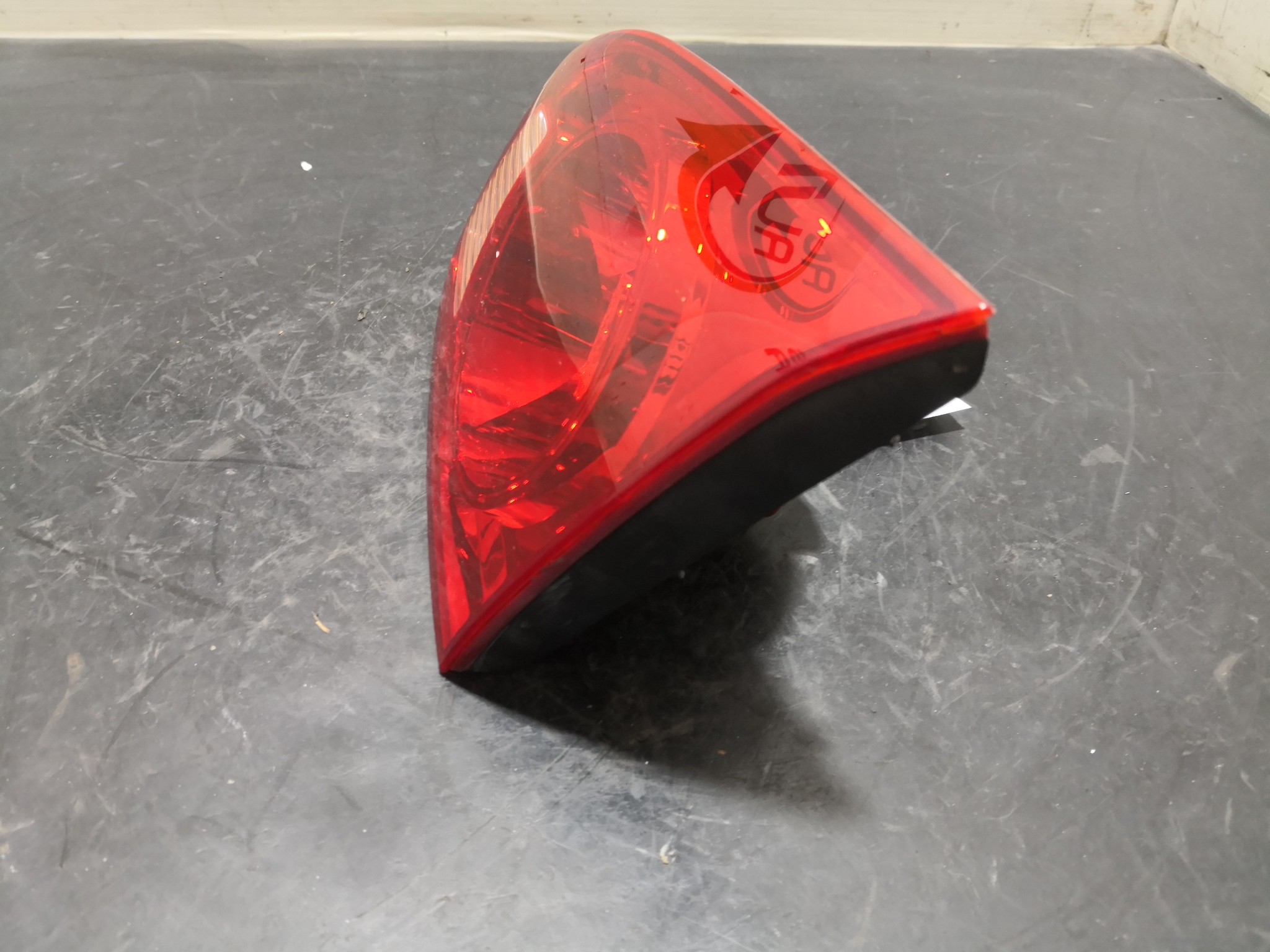 Farolim Mala HYUNDAI SANTA FÉ II (CM) | 05 - 15 Imagem-1