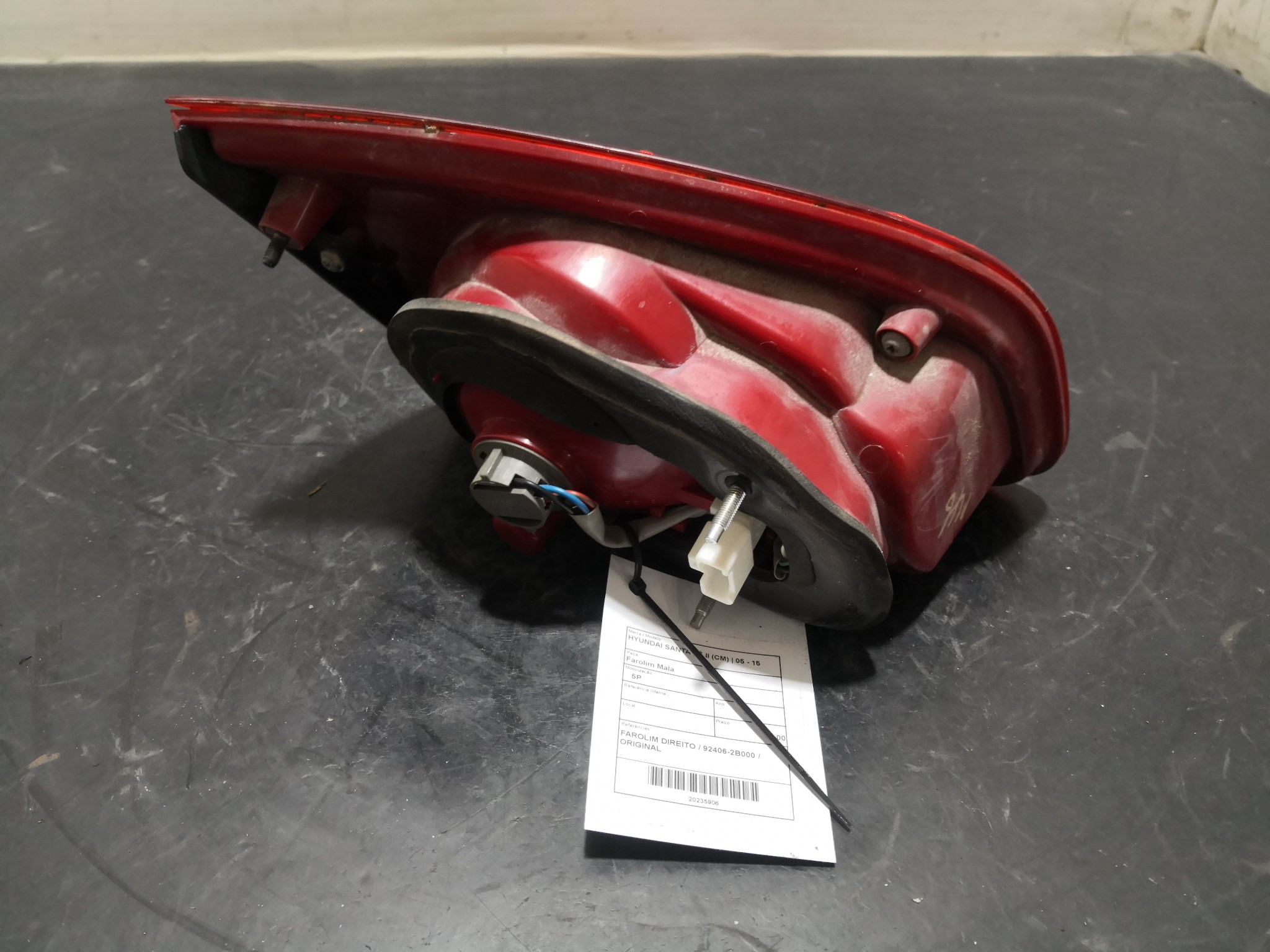 Farolim Mala HYUNDAI SANTA FÉ II (CM) | 05 - 15 Imagem-2