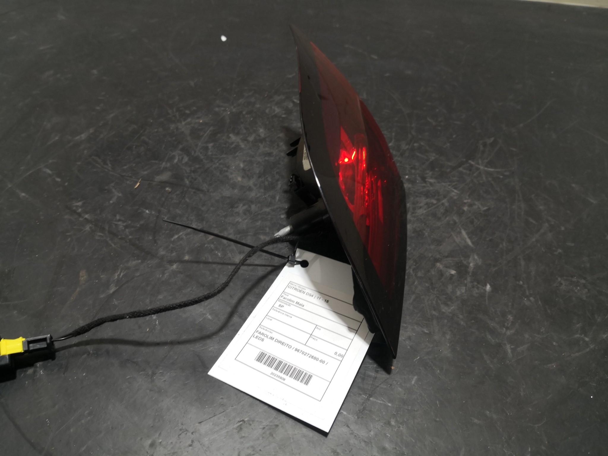 Farolim Mala CITROEN DS4 | 11 - 15 Imagem-3