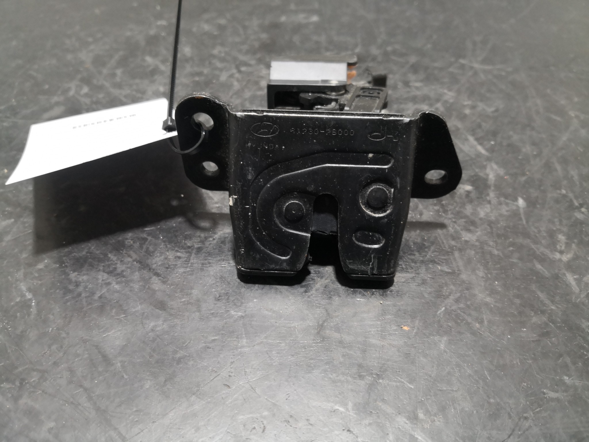 Fecho da Mala HYUNDAI SANTA FÉ II (CM) | 05 - 15 Imagem-2