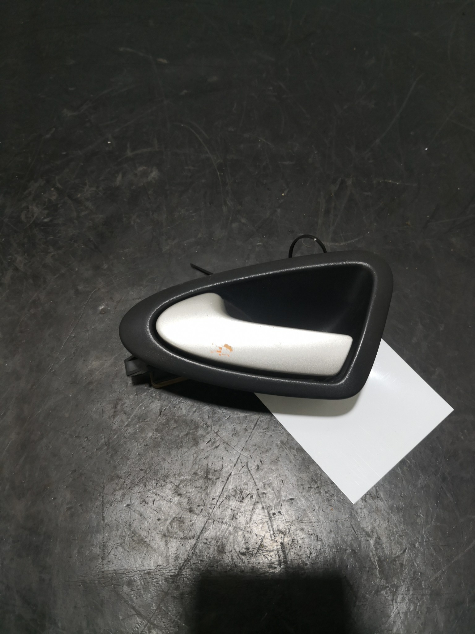 Puxador Interior Trás Esq SEAT IBIZA IV (6J5, 6P1) | 08 - 17 Imagem-1